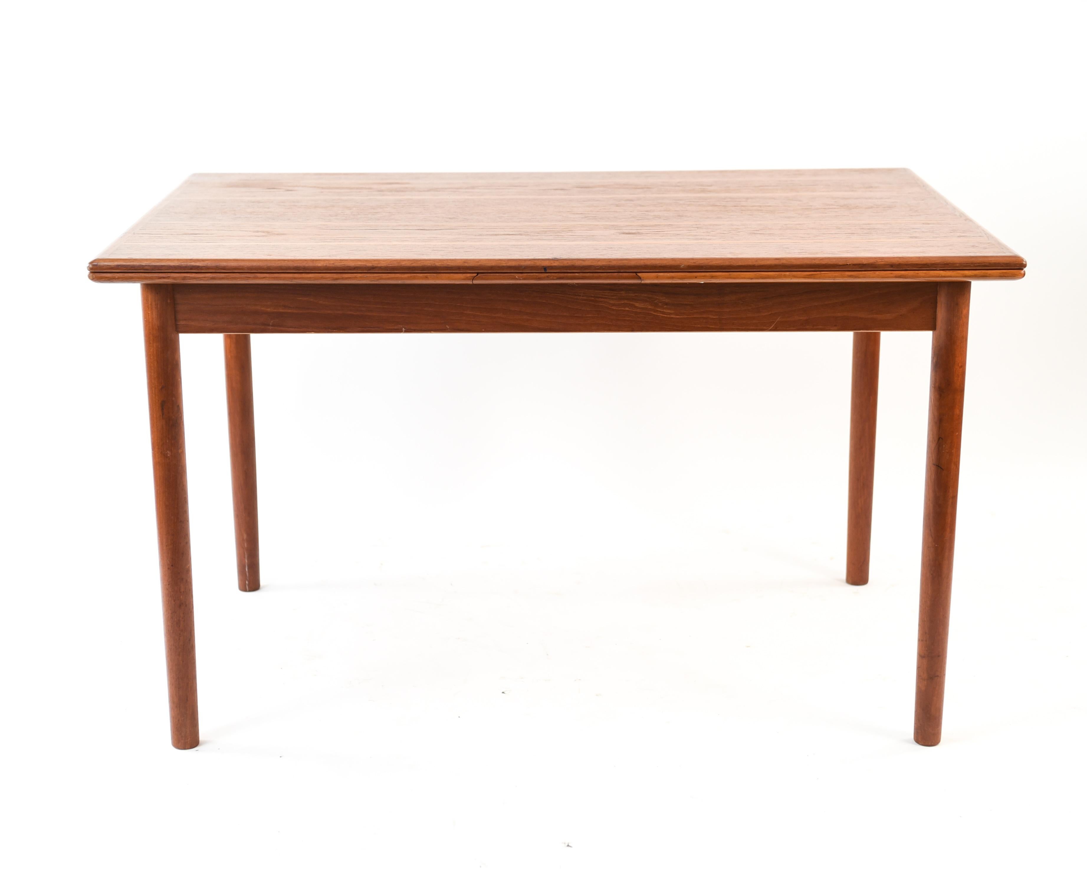 Mid-Century Modern Danish Midcentury Teak Extending Dining Table