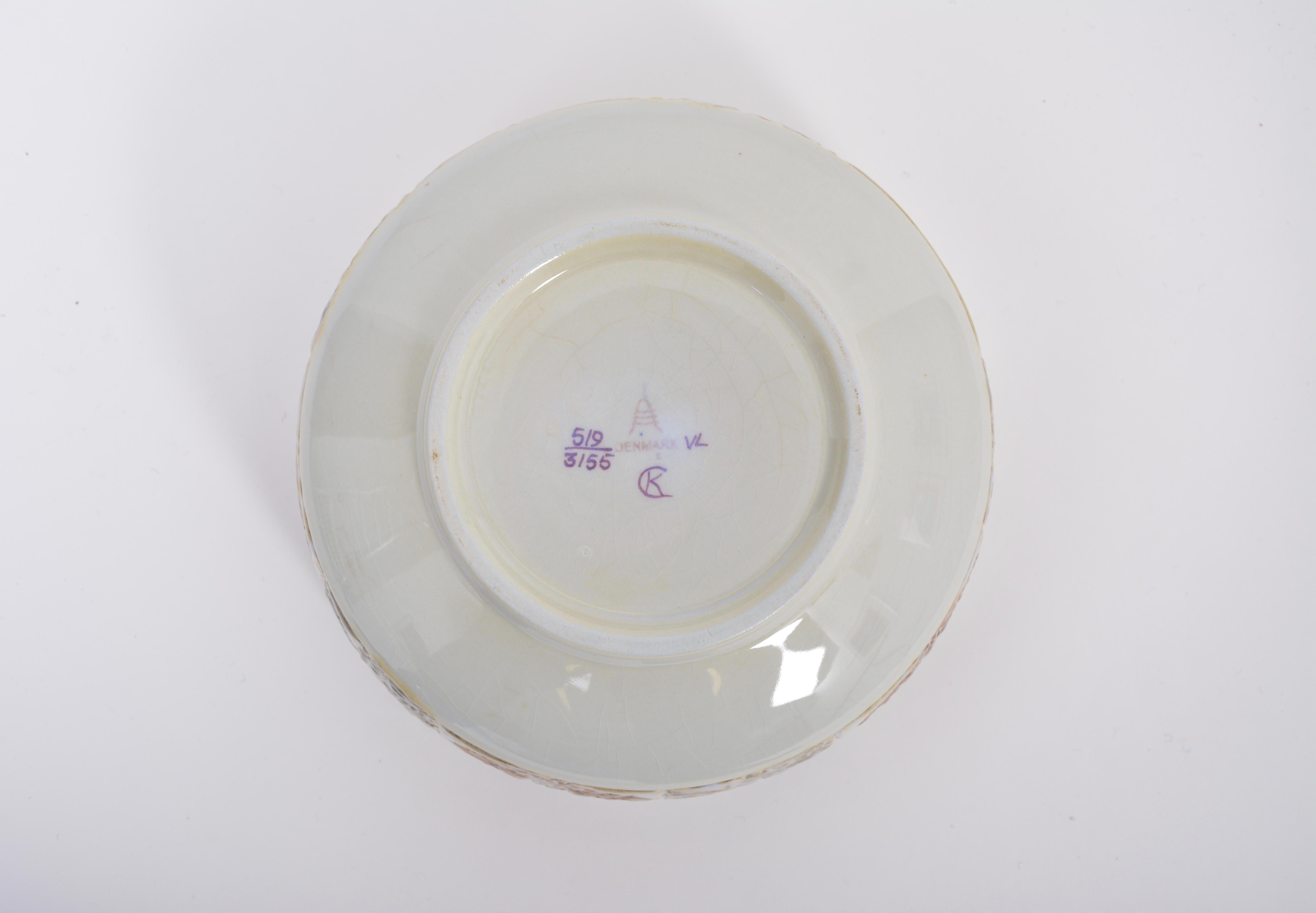 Danish Midcentury Tenera Ceramic Bowl by Kari Christensen for Aluminia In Good Condition In Berlin, Germany