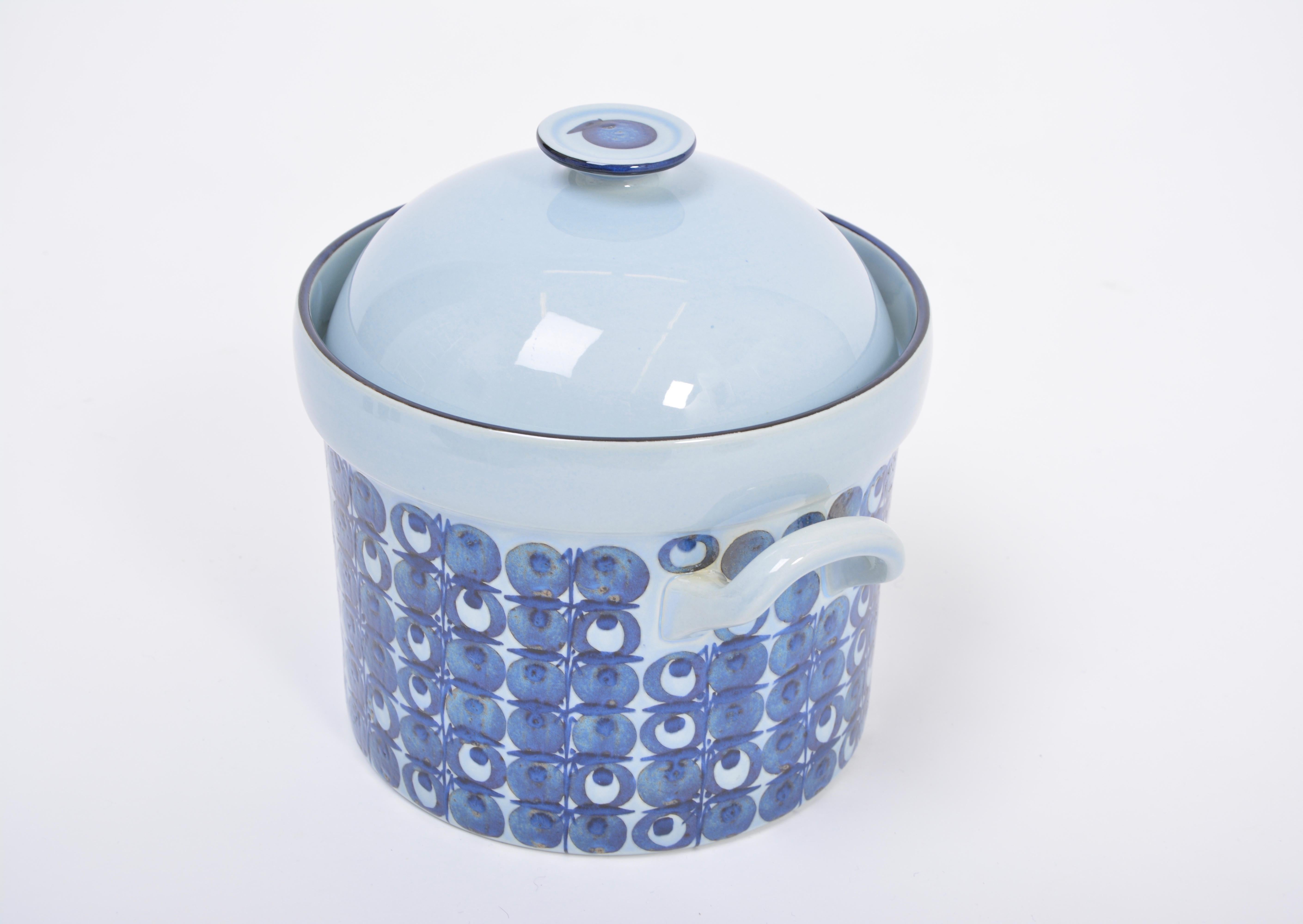 Danish Midcentury Tenera Punch Bowl by Grete Helland Hansen for Royal Copenhagen For Sale 2