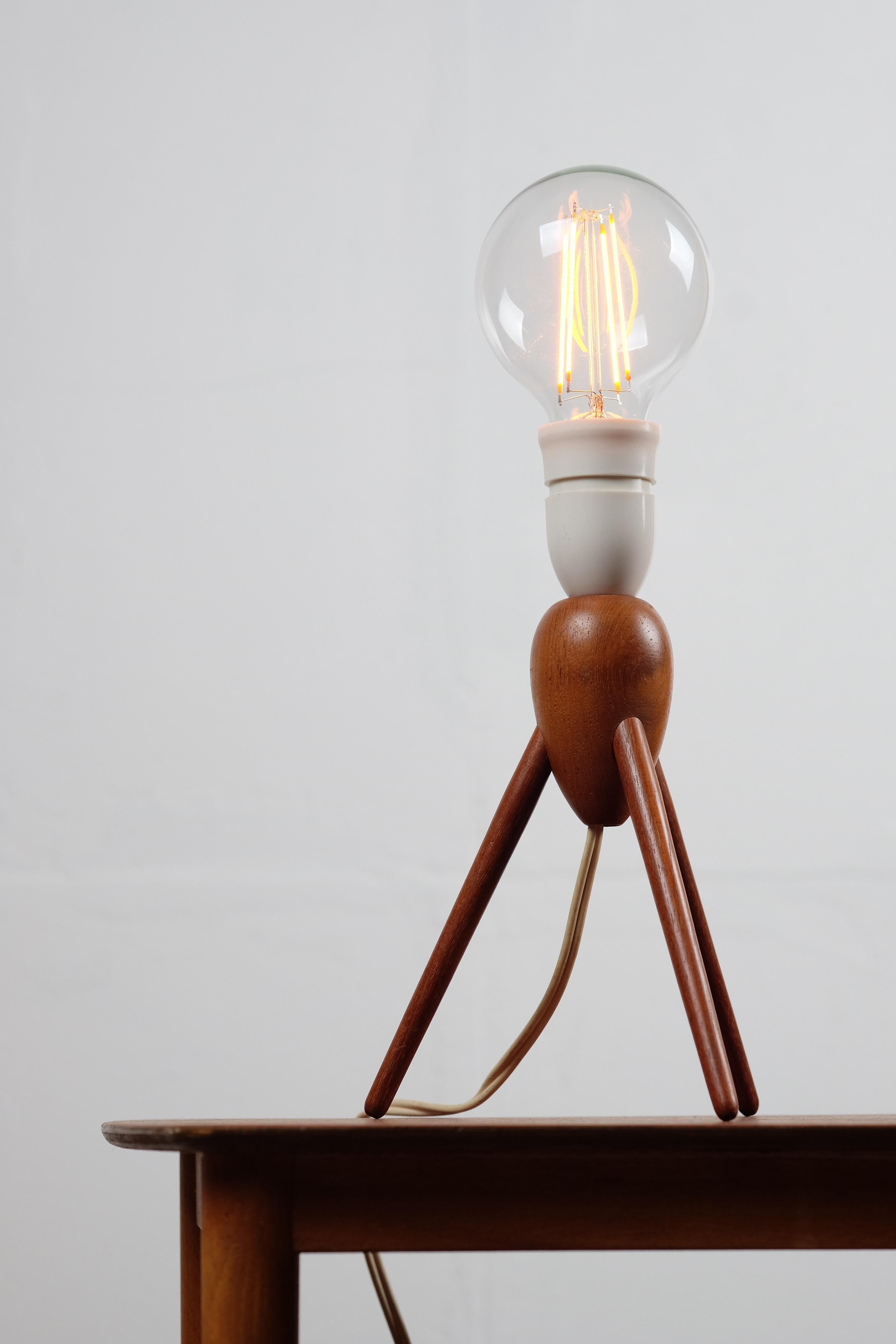 Danish Midcentury Three-Legged Teak Table Lamp 3