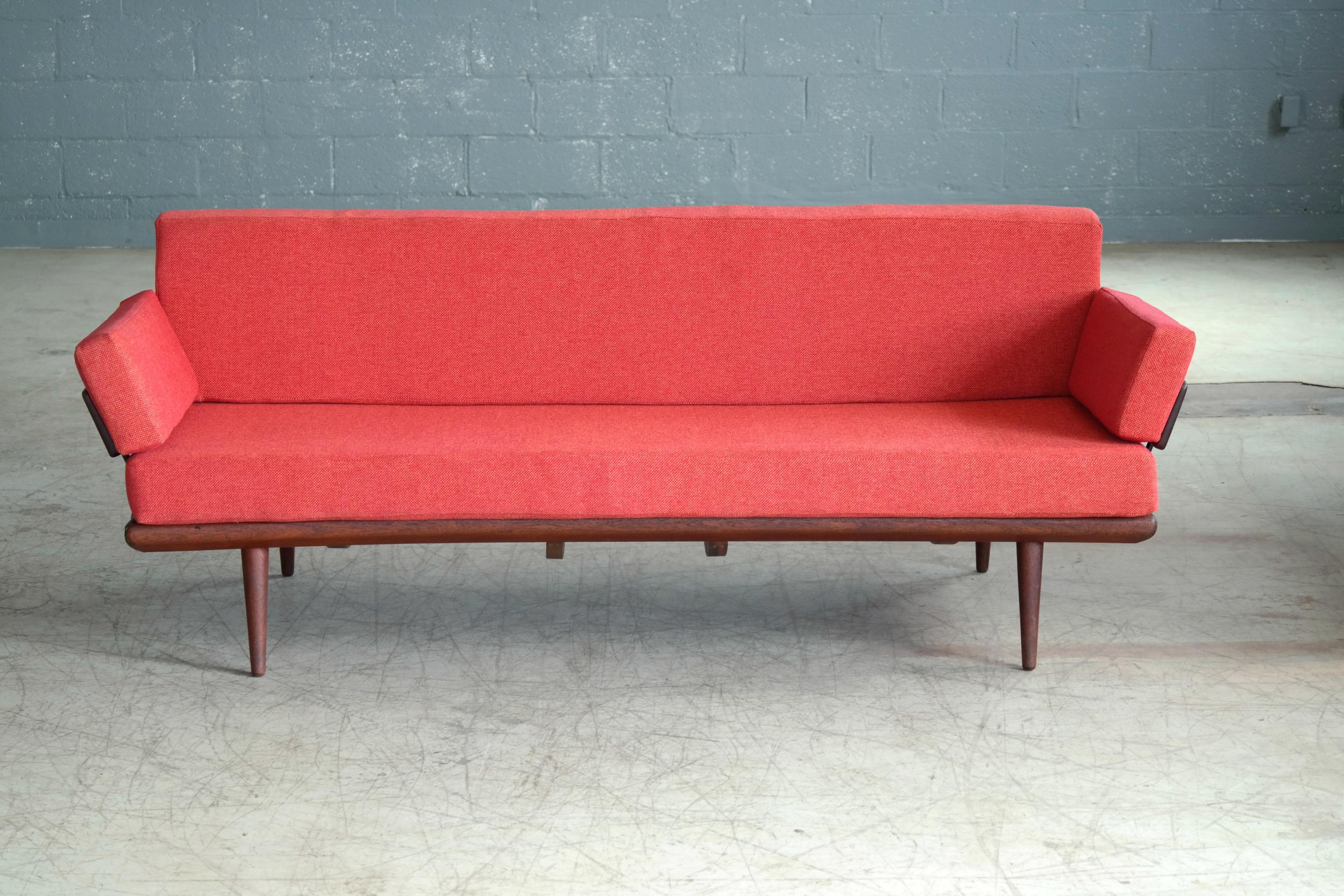 Dänisches Minerva Sofa oder Daybed aus Teakholz von Peter Hvidt und Orla Mølgaard-Nielsen (Moderne der Mitte des Jahrhunderts)