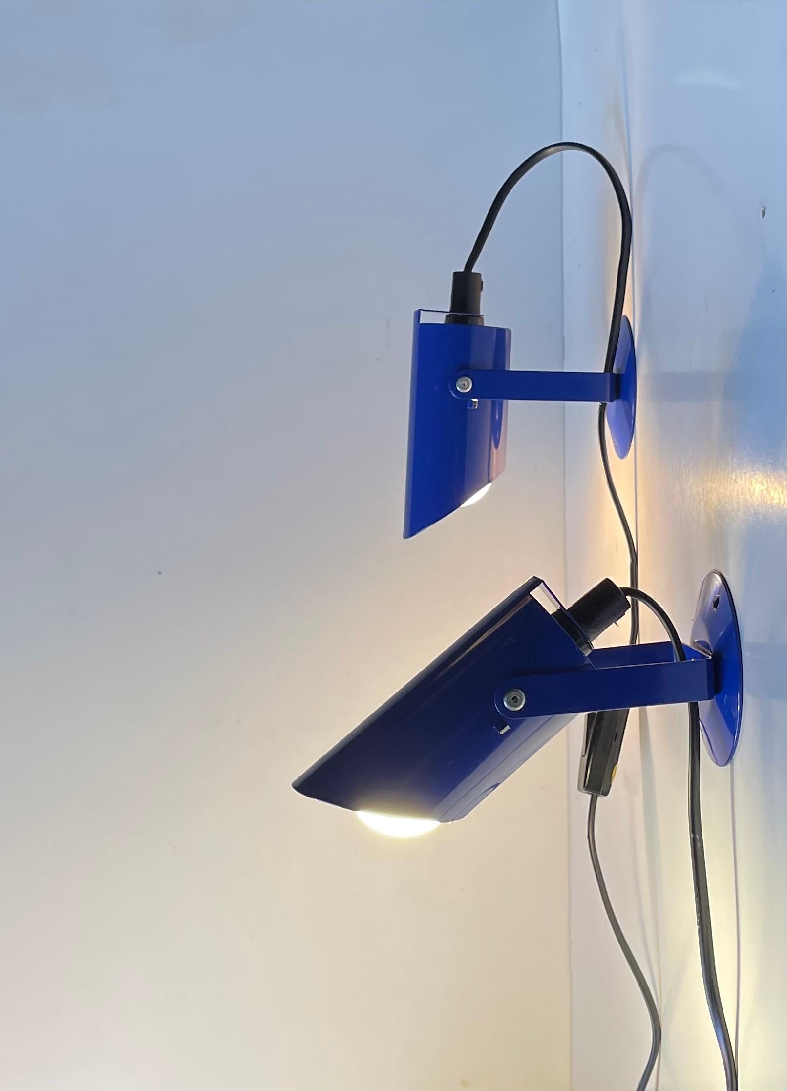 Danish Minimalist Blue Wall Lights from Lyfa, 1980s, Set of 2 Recubrimiento de polvo en venta