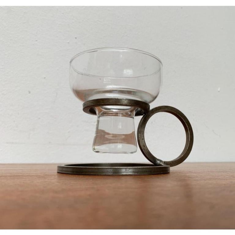 Dänischer minimalistischer dänischer Kerzenhalter aus Metall und Glas, 1960er Jahre im Angebot 6