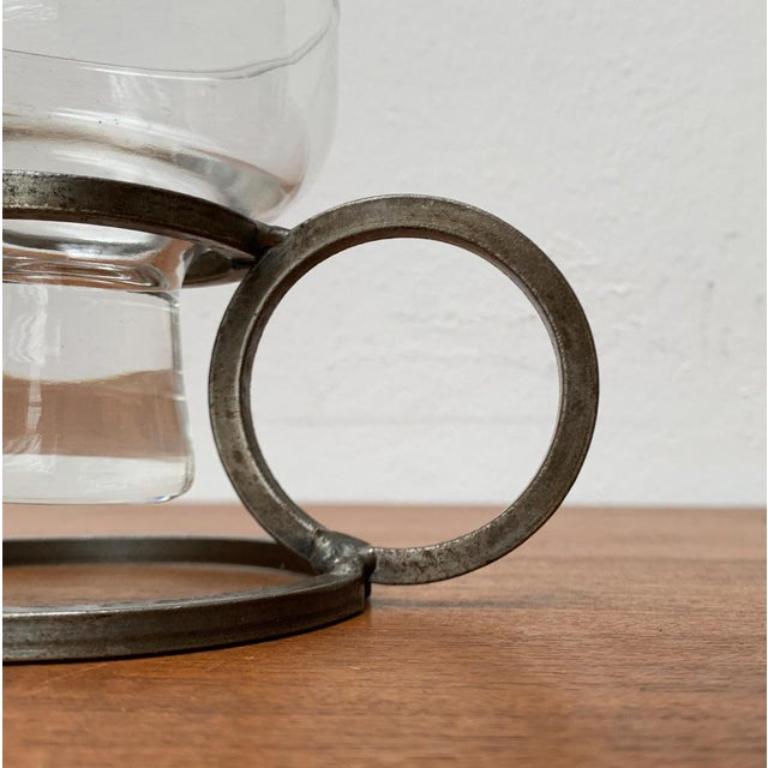 Dänischer minimalistischer dänischer Kerzenhalter aus Metall und Glas, 1960er Jahre im Angebot 7