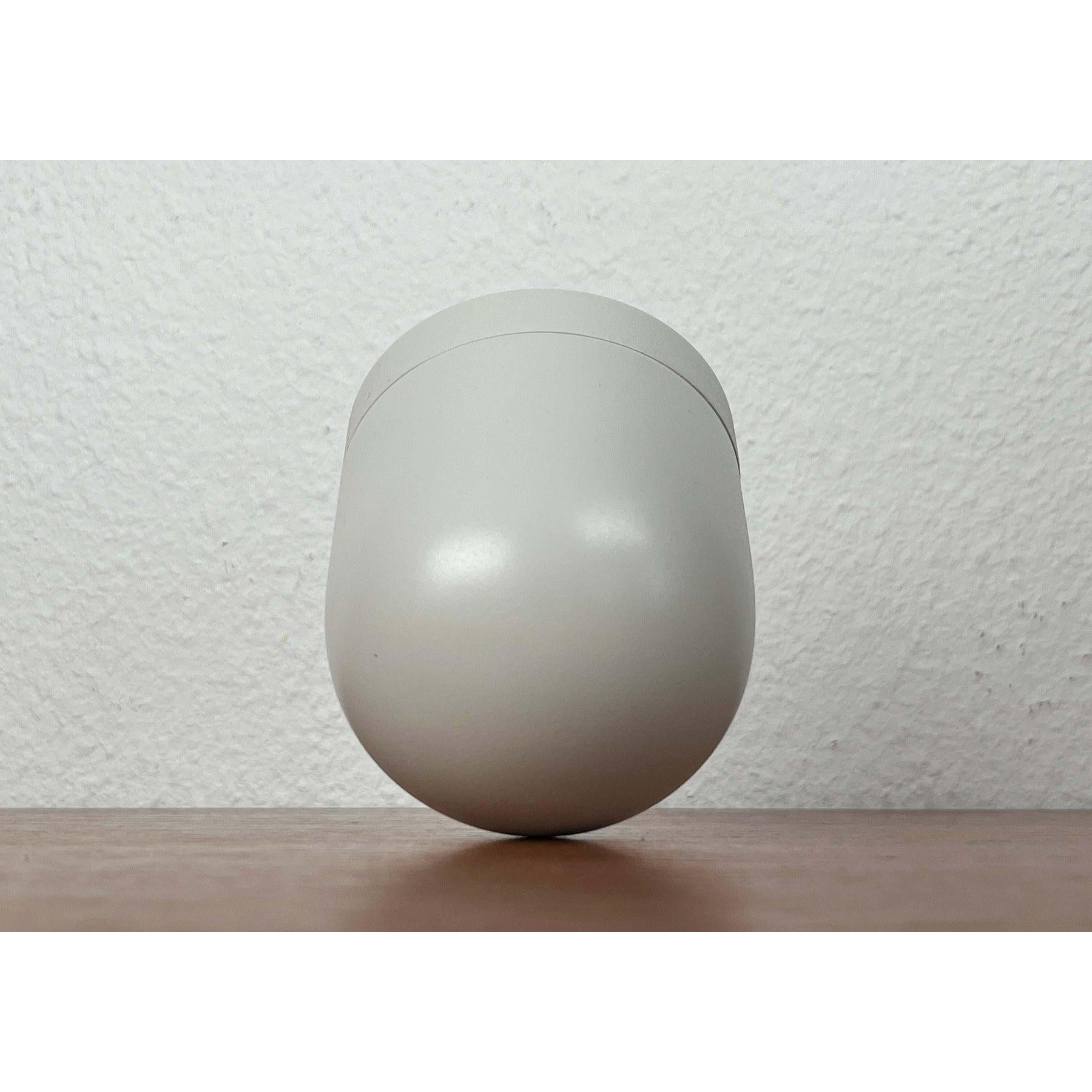Danish Minimalist Model Norm Tumbler Alarm Clock by Norm Architects for Menu For Sale 5