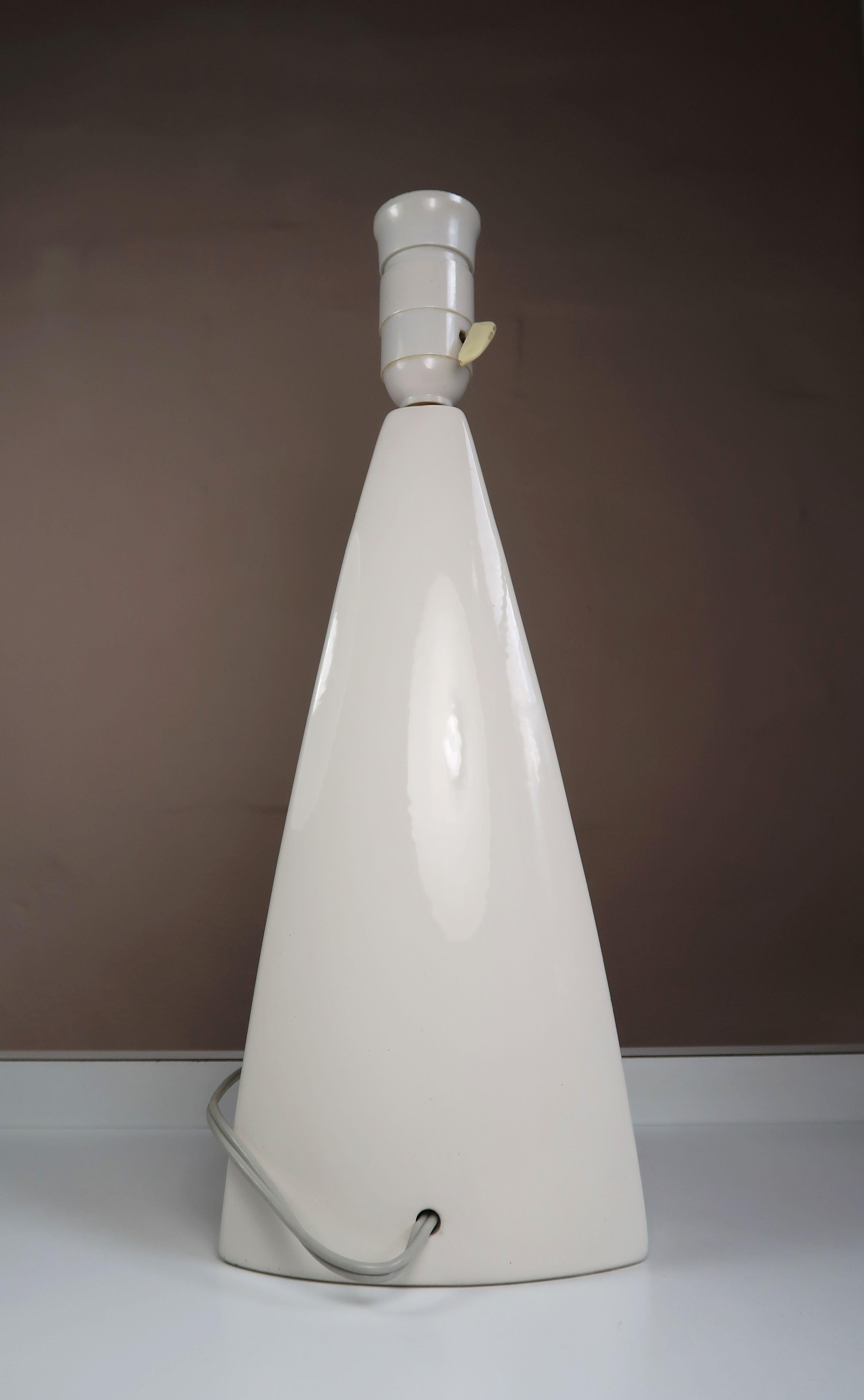 Søholm 1960s Minimalist White, Anthracite Porcelain Table Lamps For Sale 3