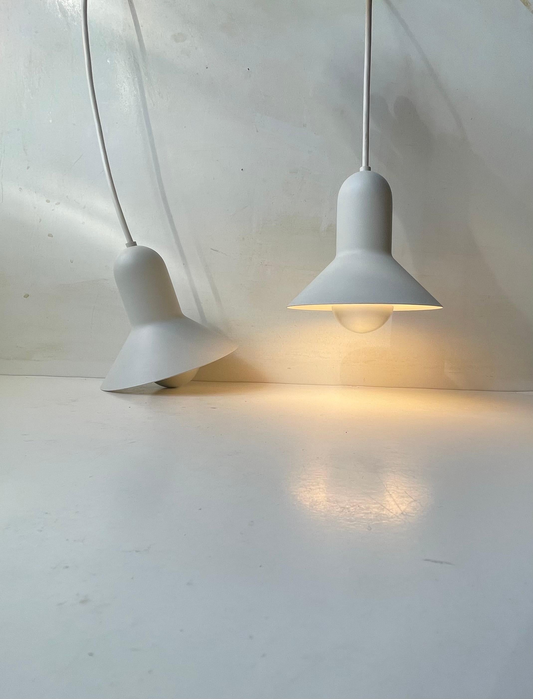 Lámpara colgante danesa minimalista de confeti blanco de Claus Bonderup - Focus, años 70 en Bueno estado para la venta en Esbjerg, DK