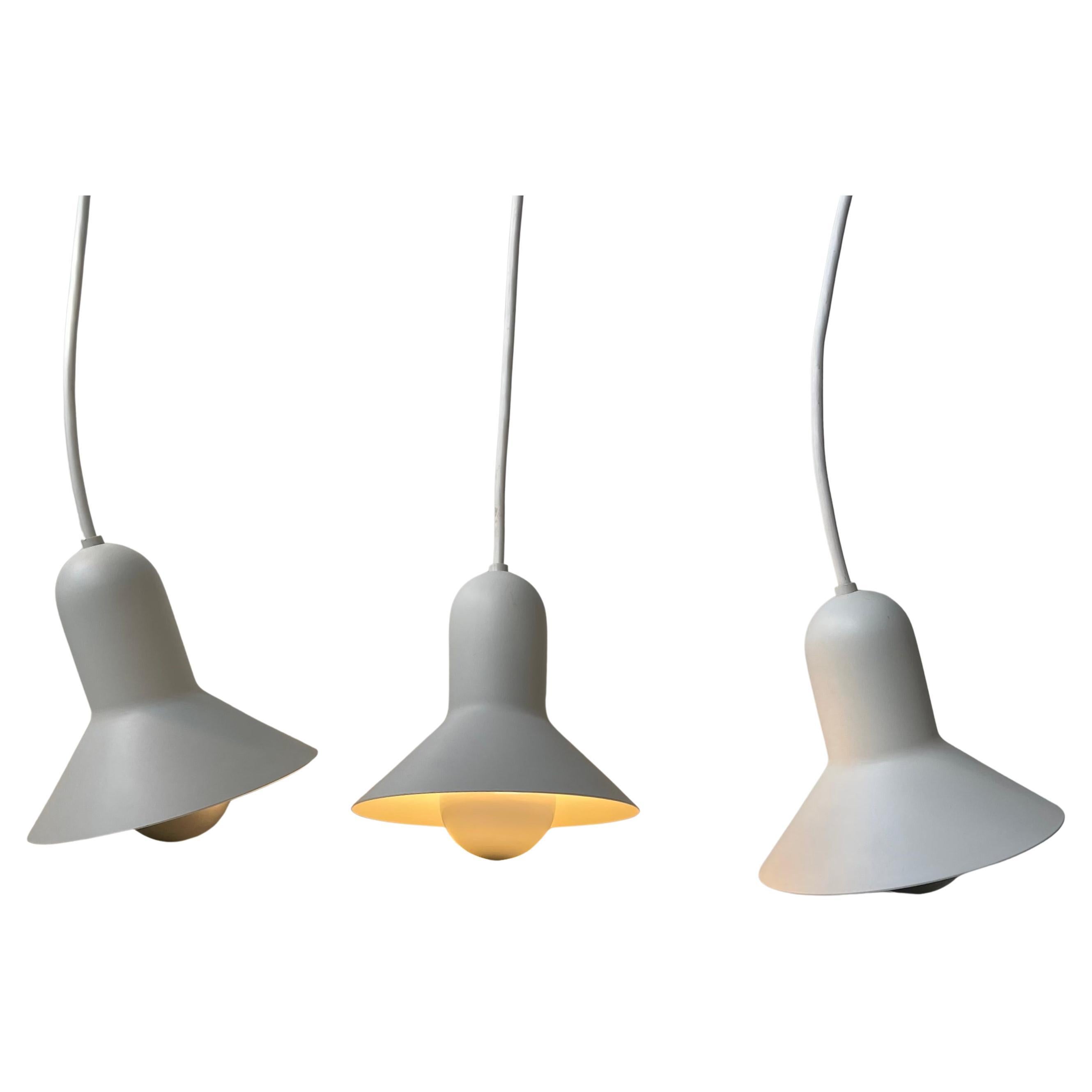 Lampada a sospensione minimalista danese a coriandoli bianchi di Claus Bonderup - Focus, anni '70