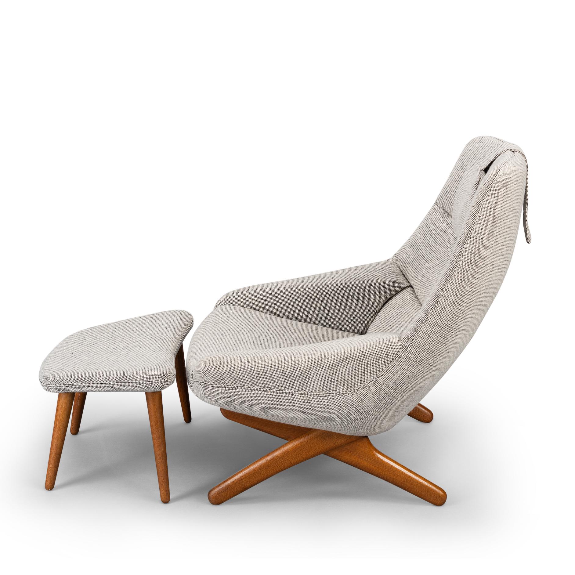 Mid-20th Century Danish ML-91 Reupholstered Lounge Chair with Ottoman by Illum Wikkelsø, 1960s