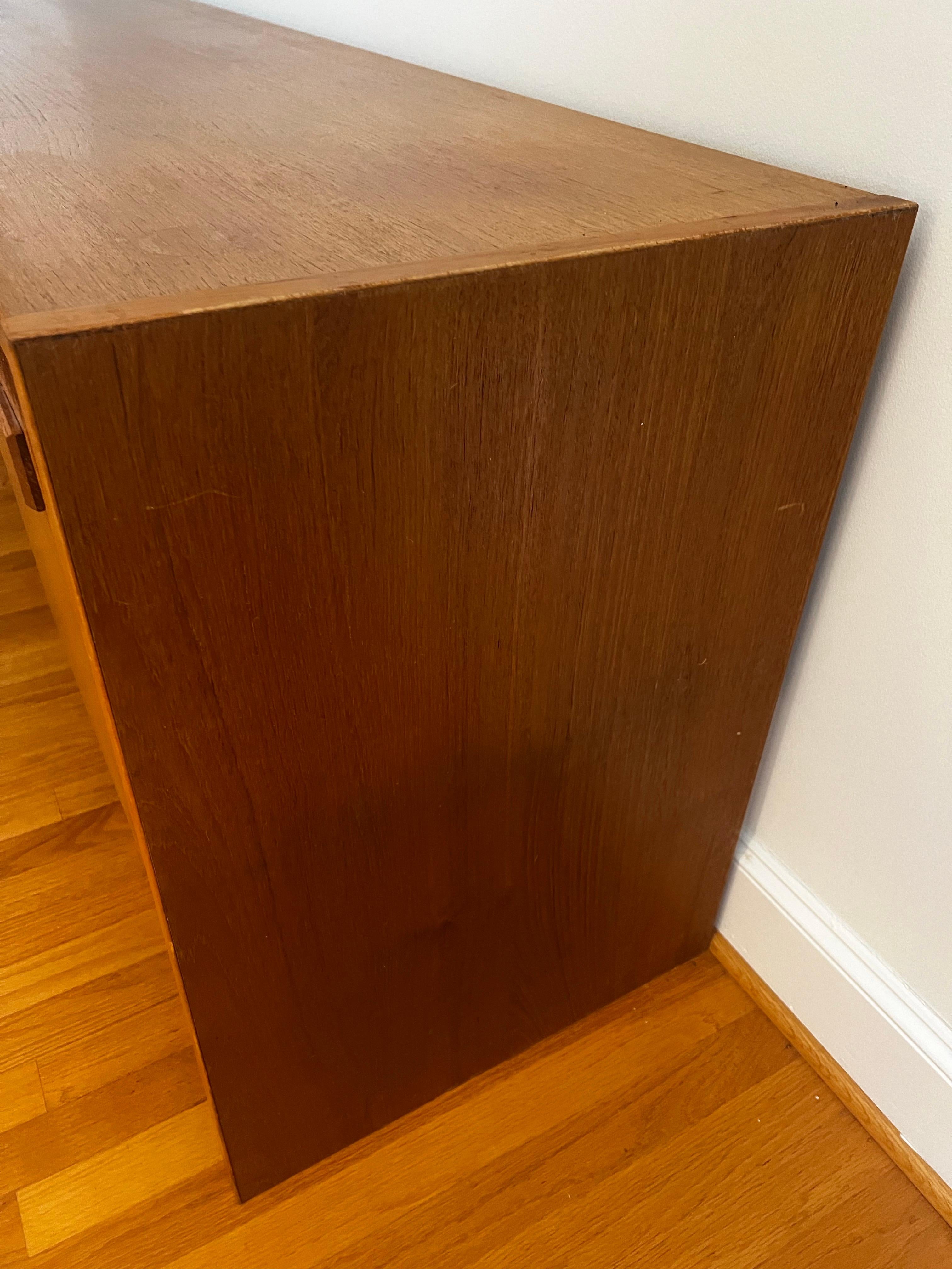 Danish Mobler Teak Wood Filing Cabinet/Credenza - Mid Century Modern For Sale 5