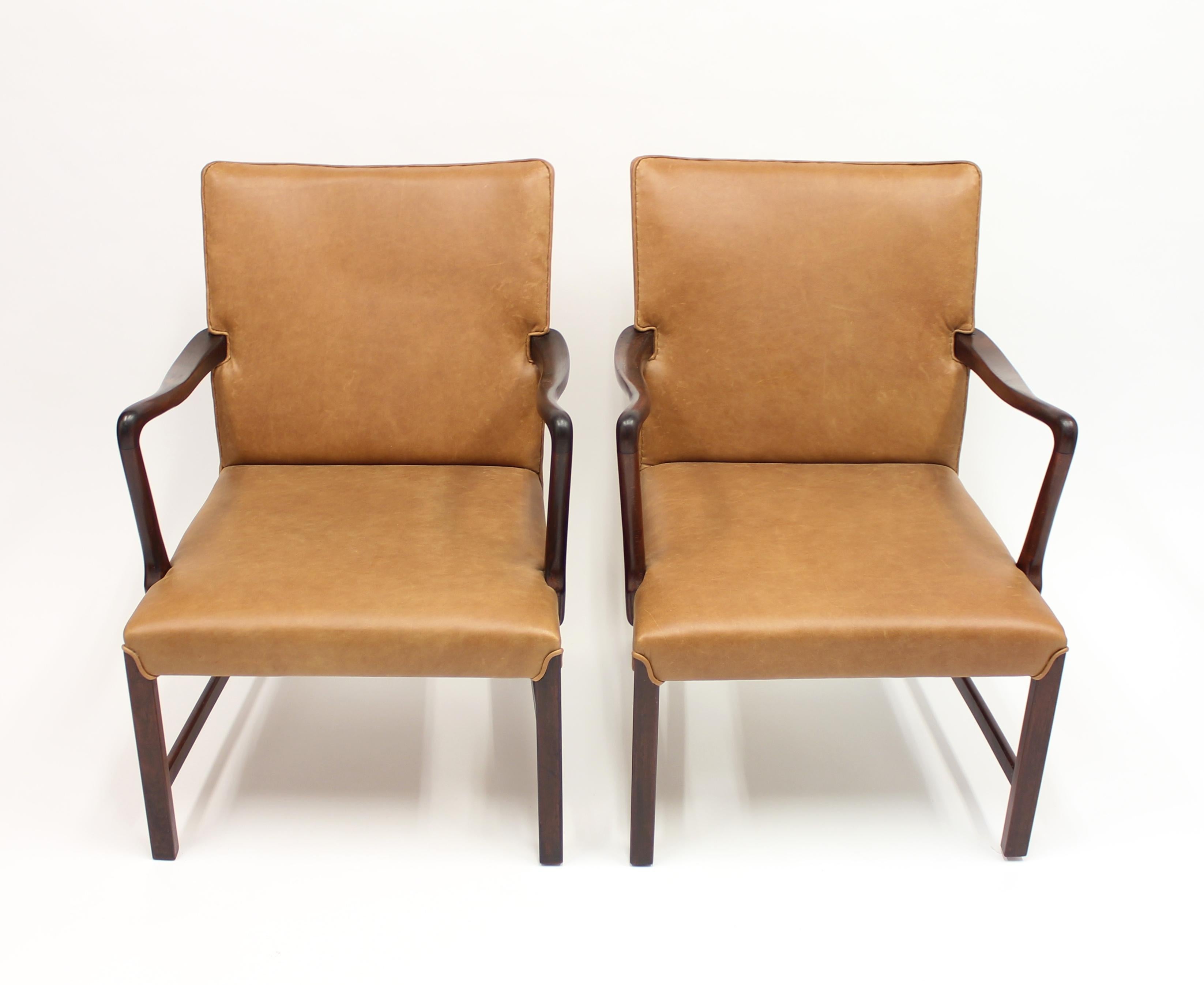 Danish Model 1756 Easy Chairs, Ole Wanscher for Fritz Hansen, 1940s, Set of Two 1