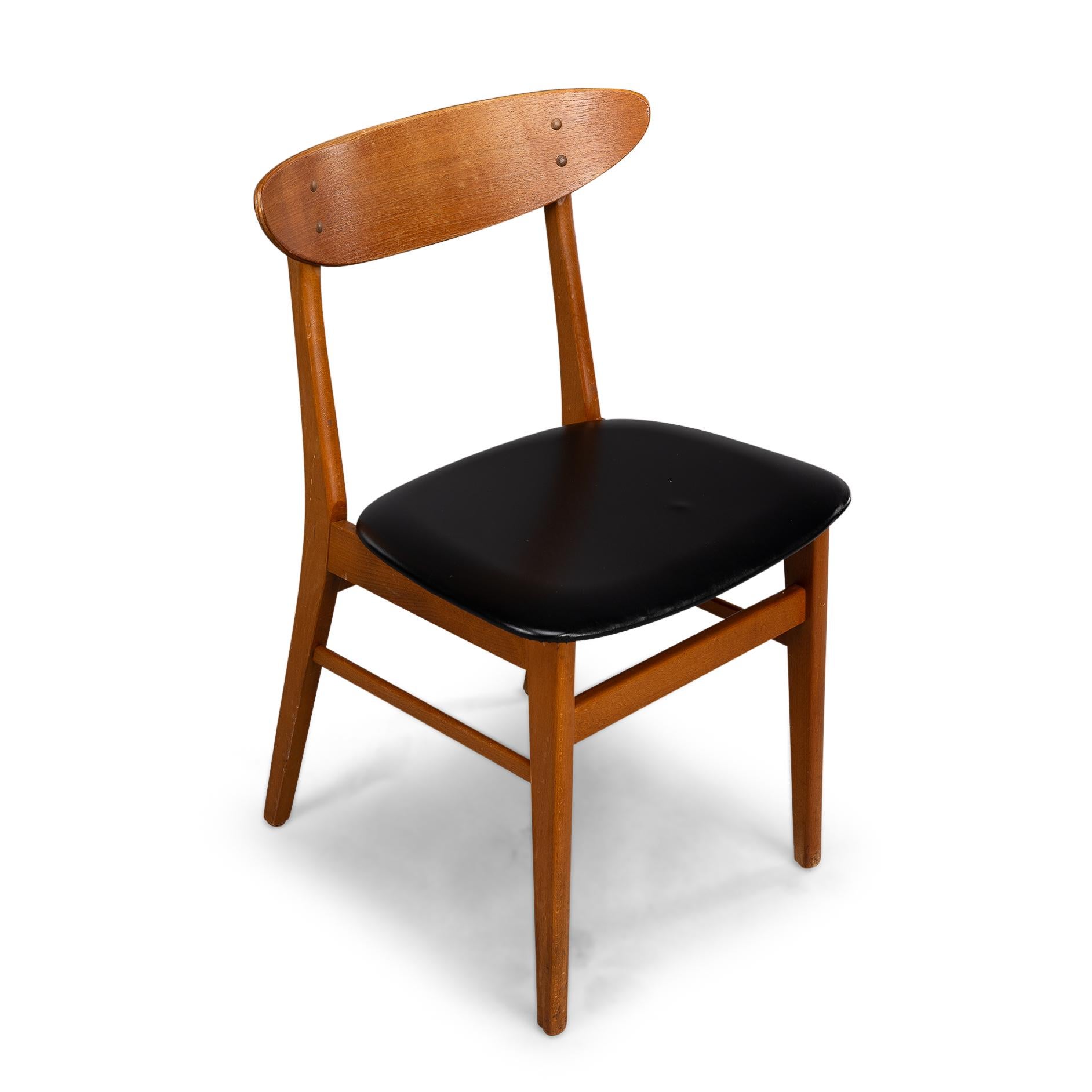 Danish Model 210 dining chairs by Thomas Harlev for Farstrup