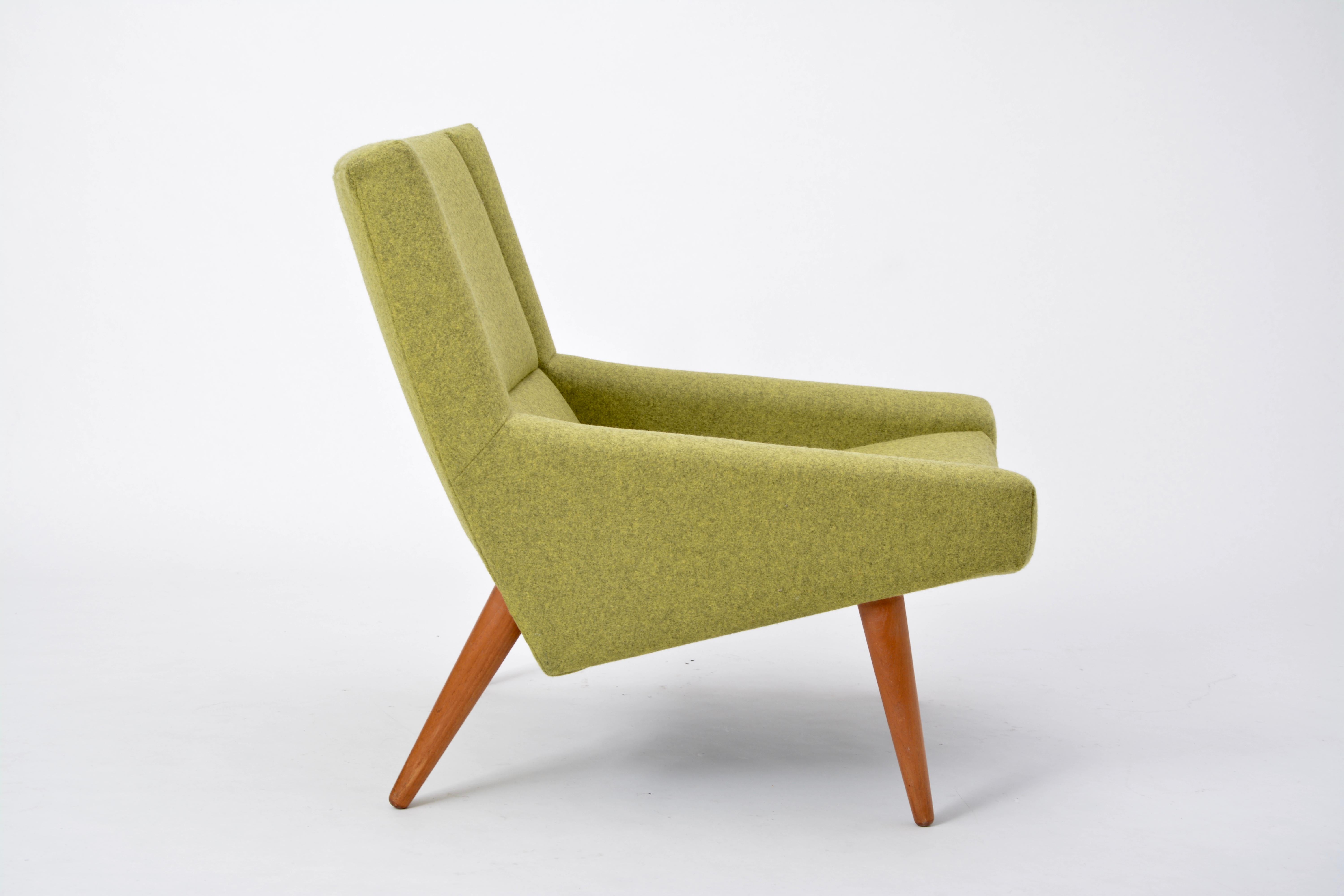 20th Century Danish Mid-Century Modern Model 50 chair by Illum Wikkelsø for Søren Willadsen