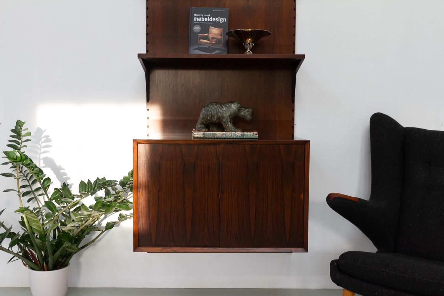 Danish Modern 1-Bay Rosewood Modular Wall Unit by Poul Cadovius for Cado 1960s. 10