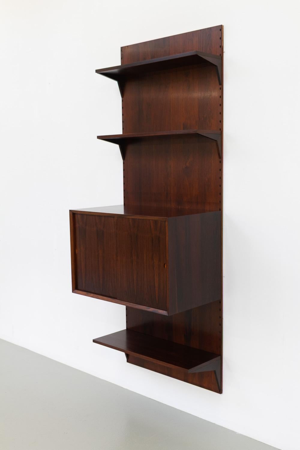 Danish Modern 1-Bay Rosewood Modular Wall Unit by Poul Cadovius for Cado 1960s. In Good Condition In Asaa, DK