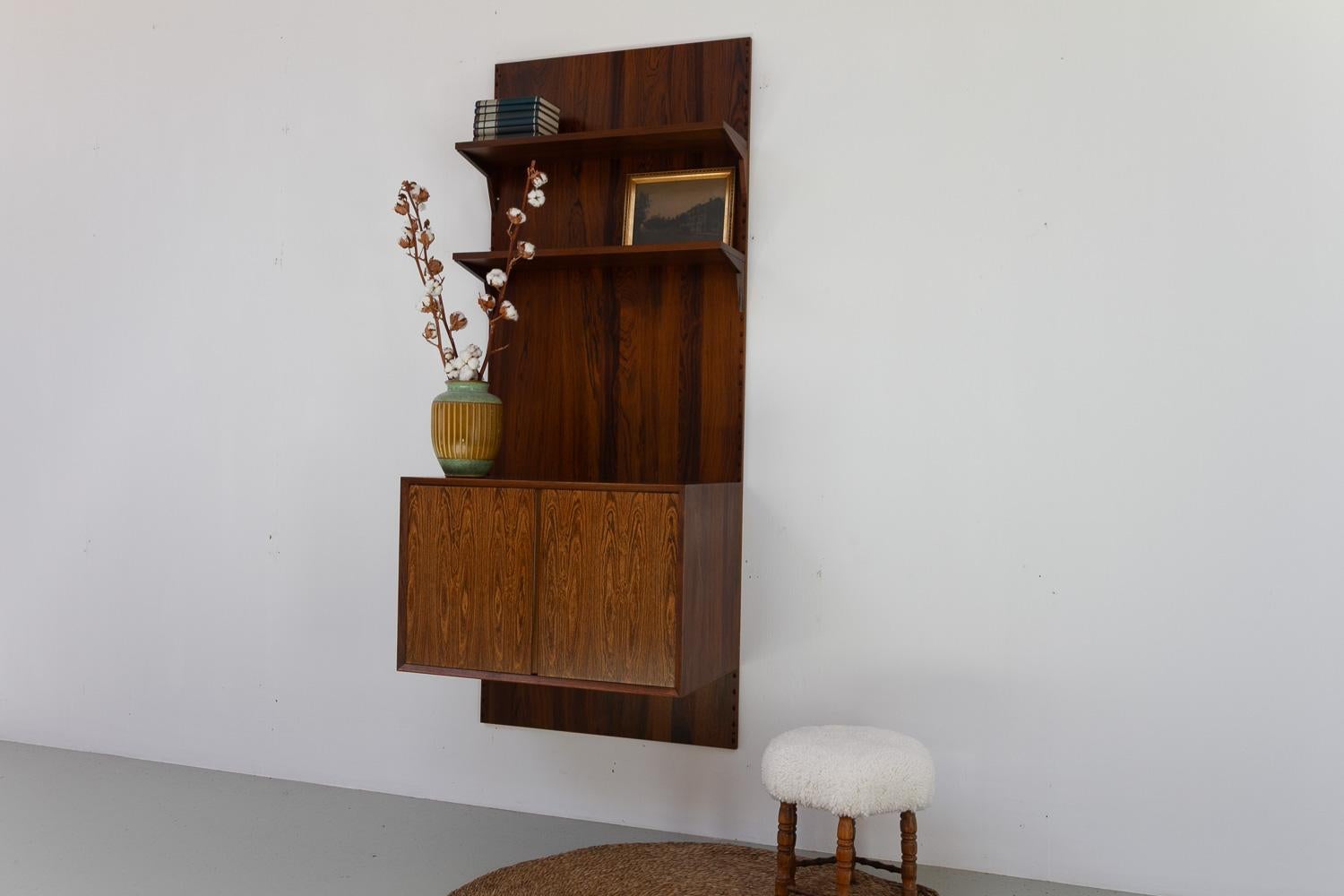 Parete attrezzata moderna danese a 1 campata in noce di Poul Cadovius per Cado 1960. in vendita 9