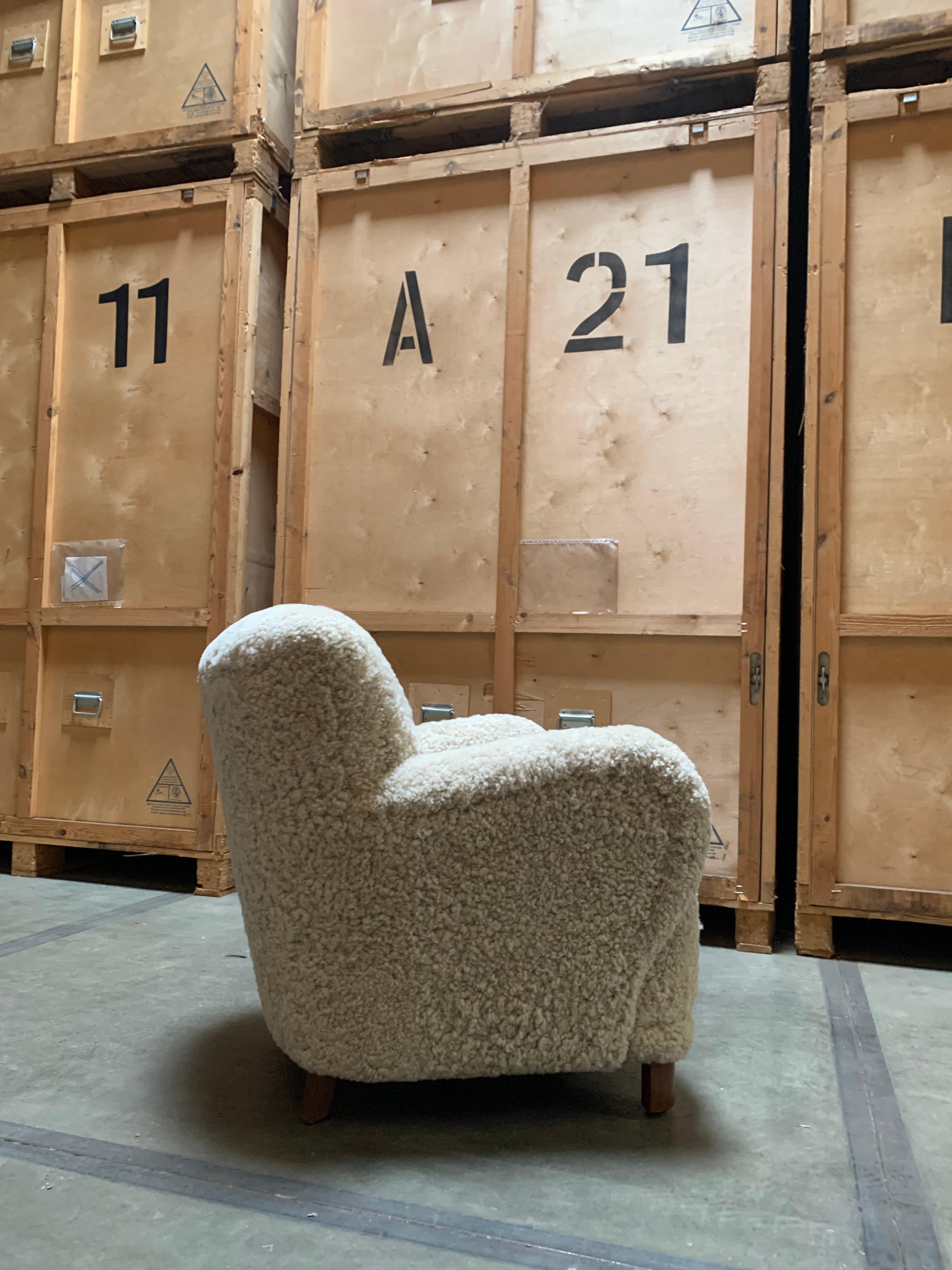 Danish Modern 1940's Sheepskin Lounge Chair 10