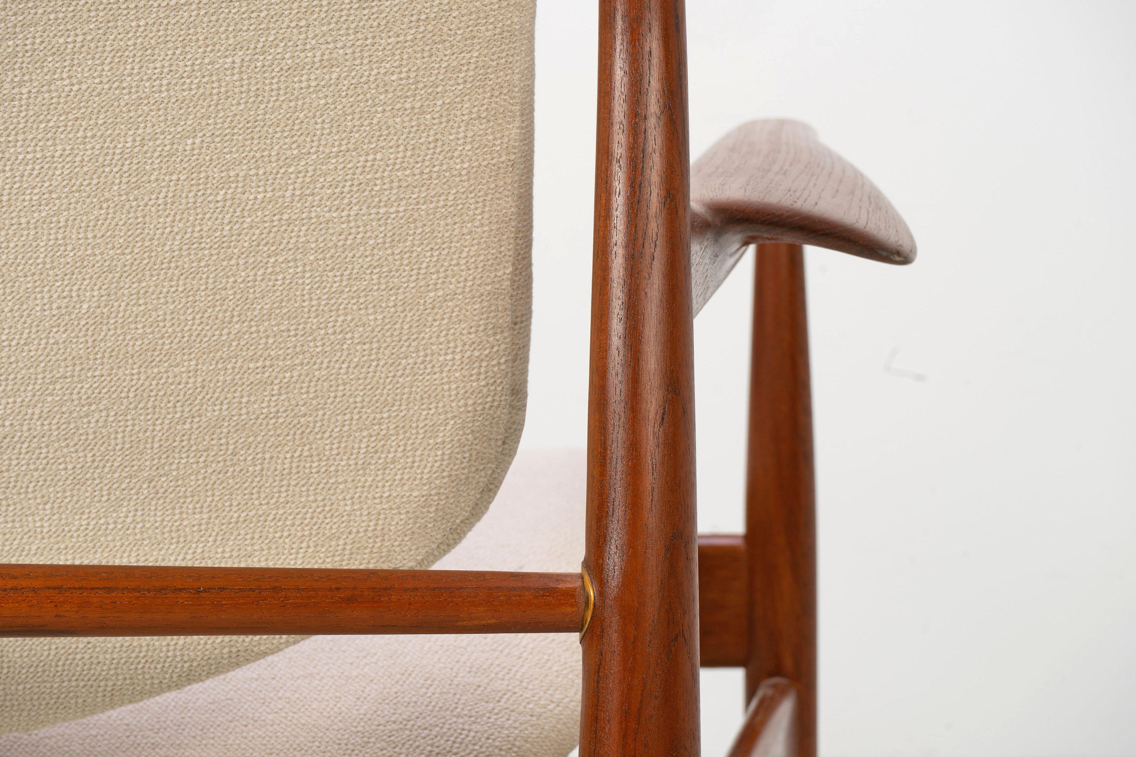 Danish Modern 1950 by Finn Juhl Lounge Chair Teak Wool Fabric Cream White For Sale 4