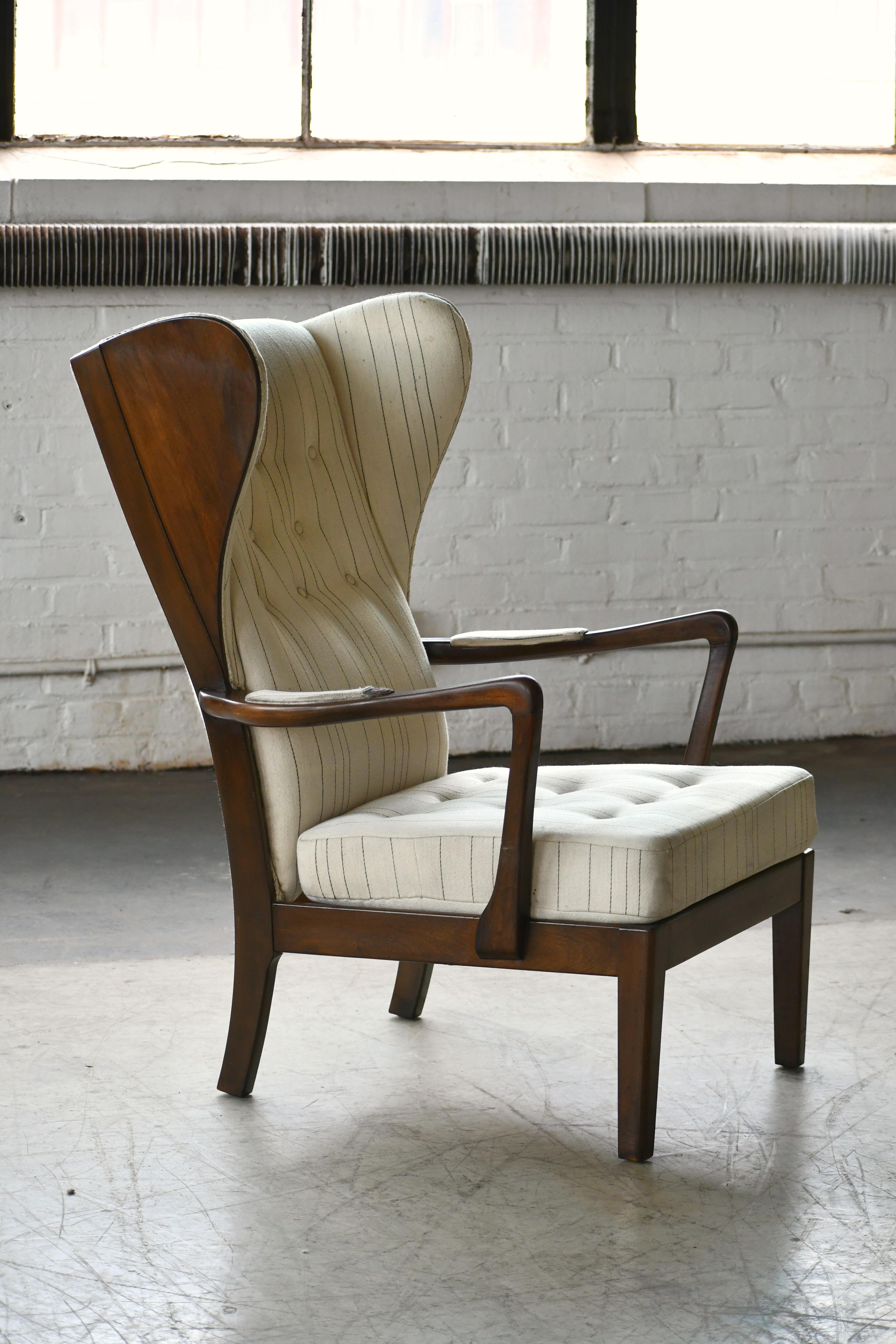 Danish Modern 1950s Highback Lounge Wing Chair Attributed to Fritz Hansen In Good Condition In Bridgeport, CT