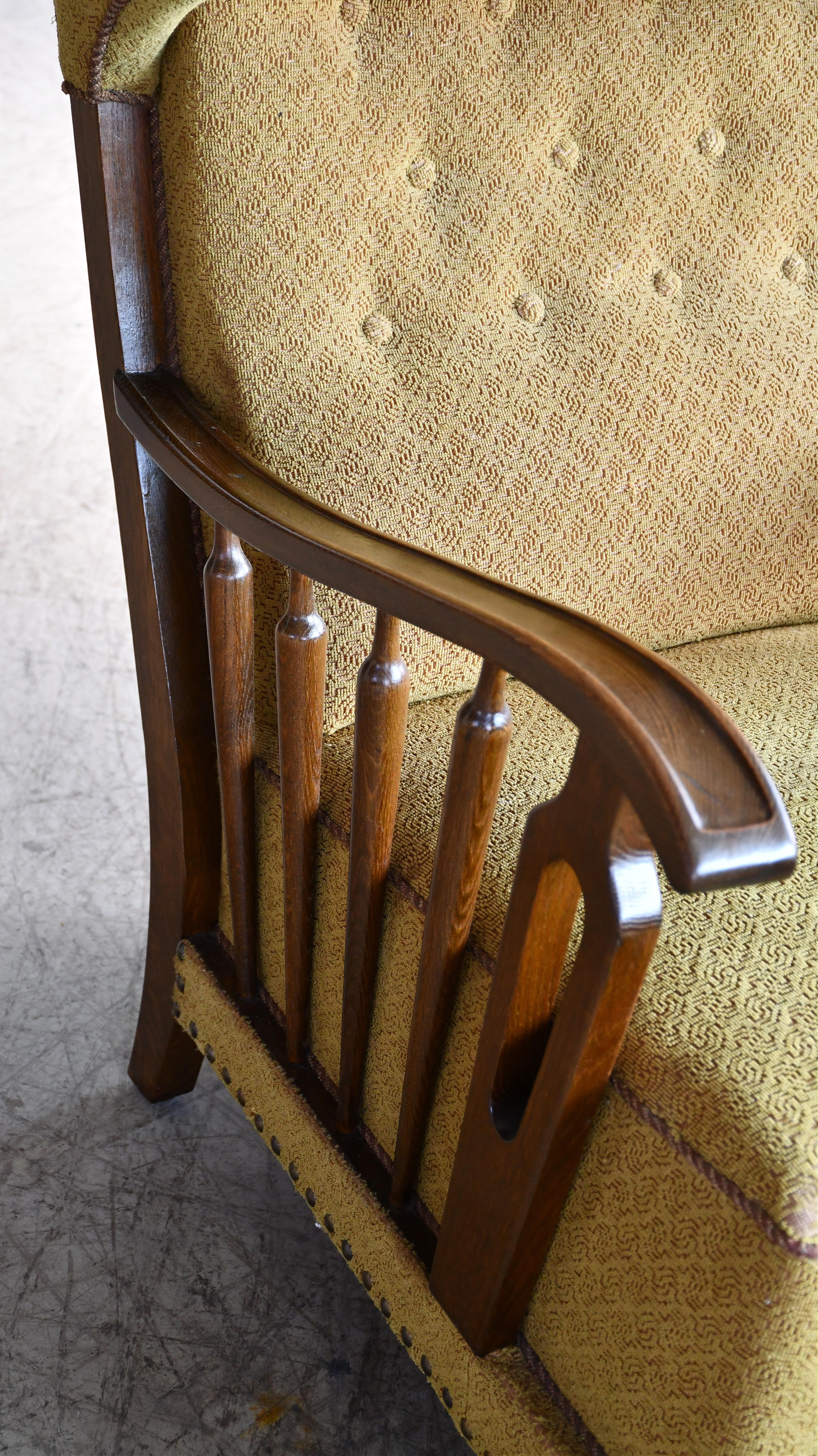 Wool Danish Modern 1950s Highback Lounge Wing Chair With Wooden Armrests For Sale