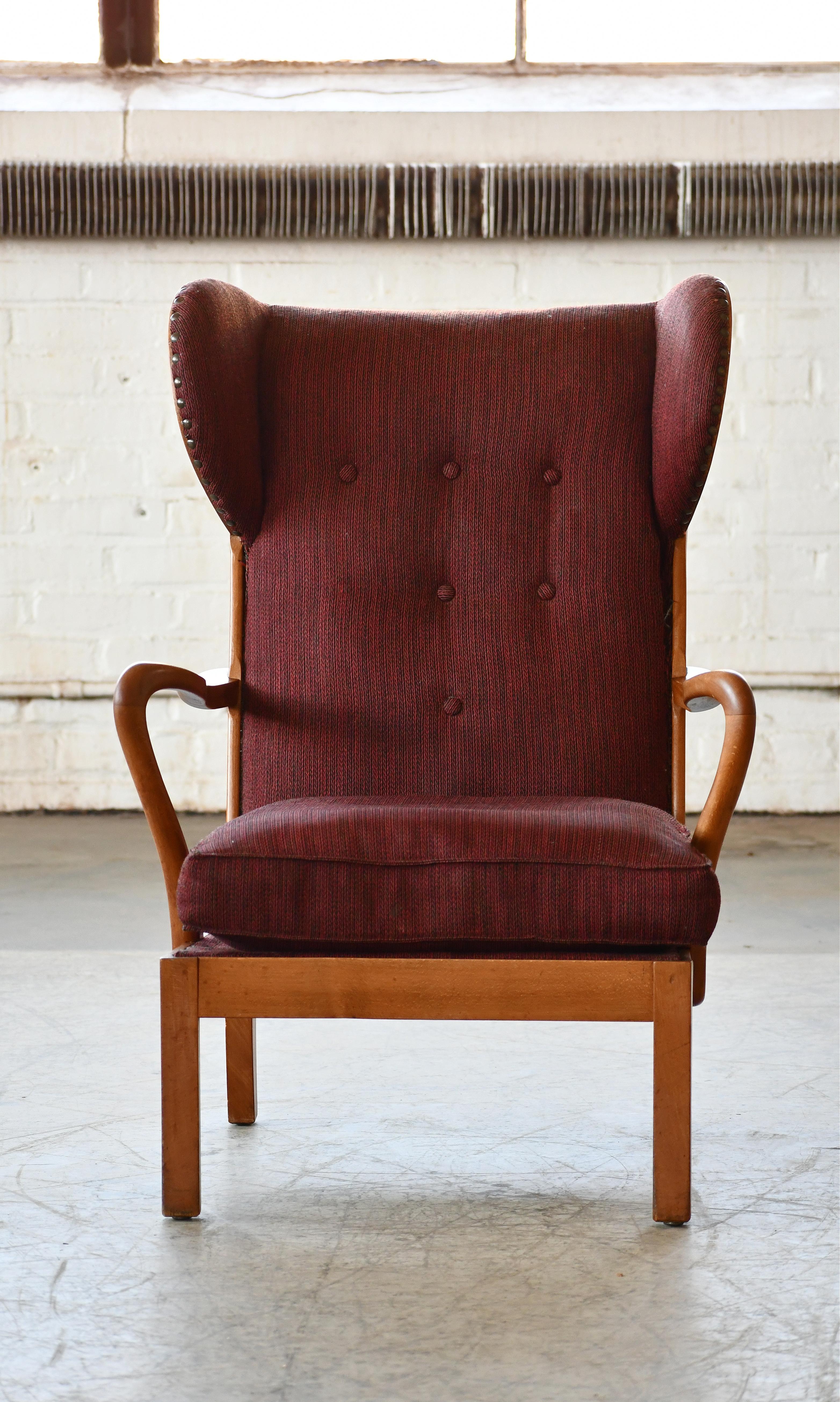 Danish Modern 1950s Highback Lounge Wing Chair With Wooden Wings In Good Condition In Bridgeport, CT