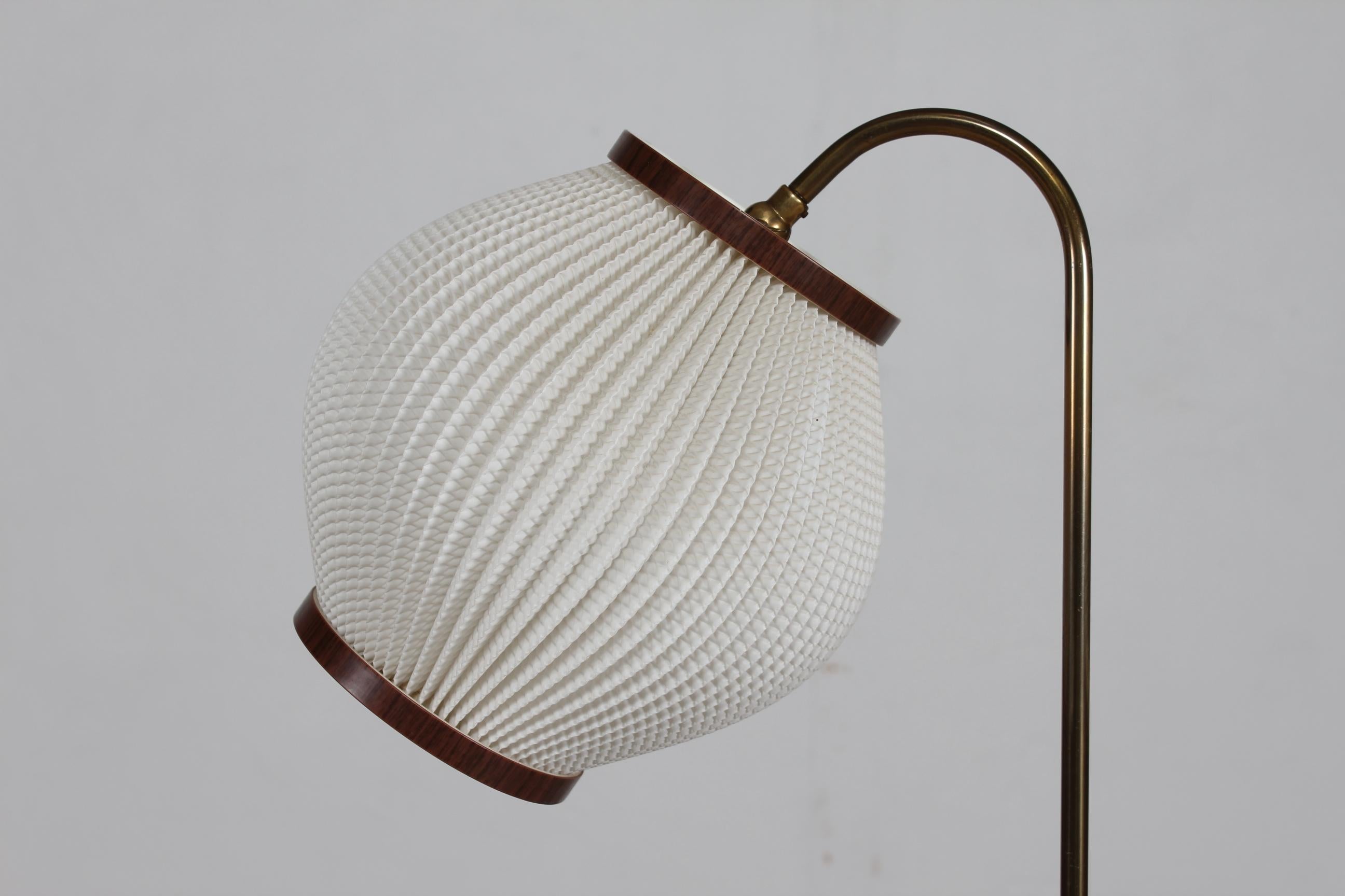 Danish Modern 1960s Floor Lamp of Brass and Metal with Lars Eiler Schiøler Shade For Sale 2