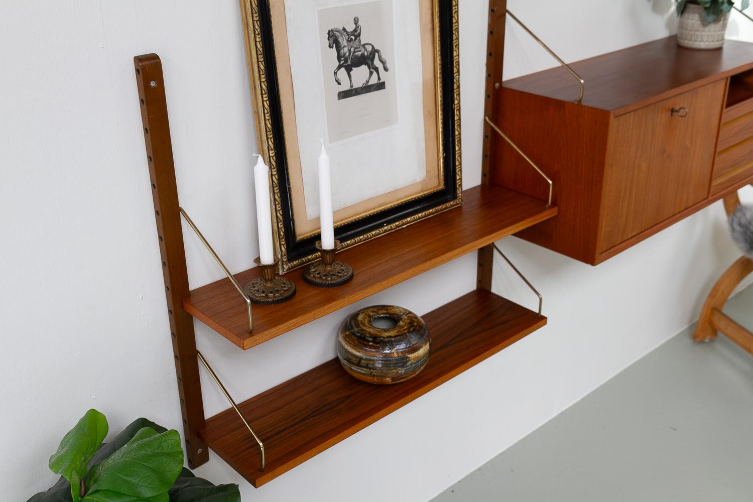 Danish Modern 2-Bay Modular Teak Wall Unit by Poul Cadovius for Cado, 1950s. For Sale 9