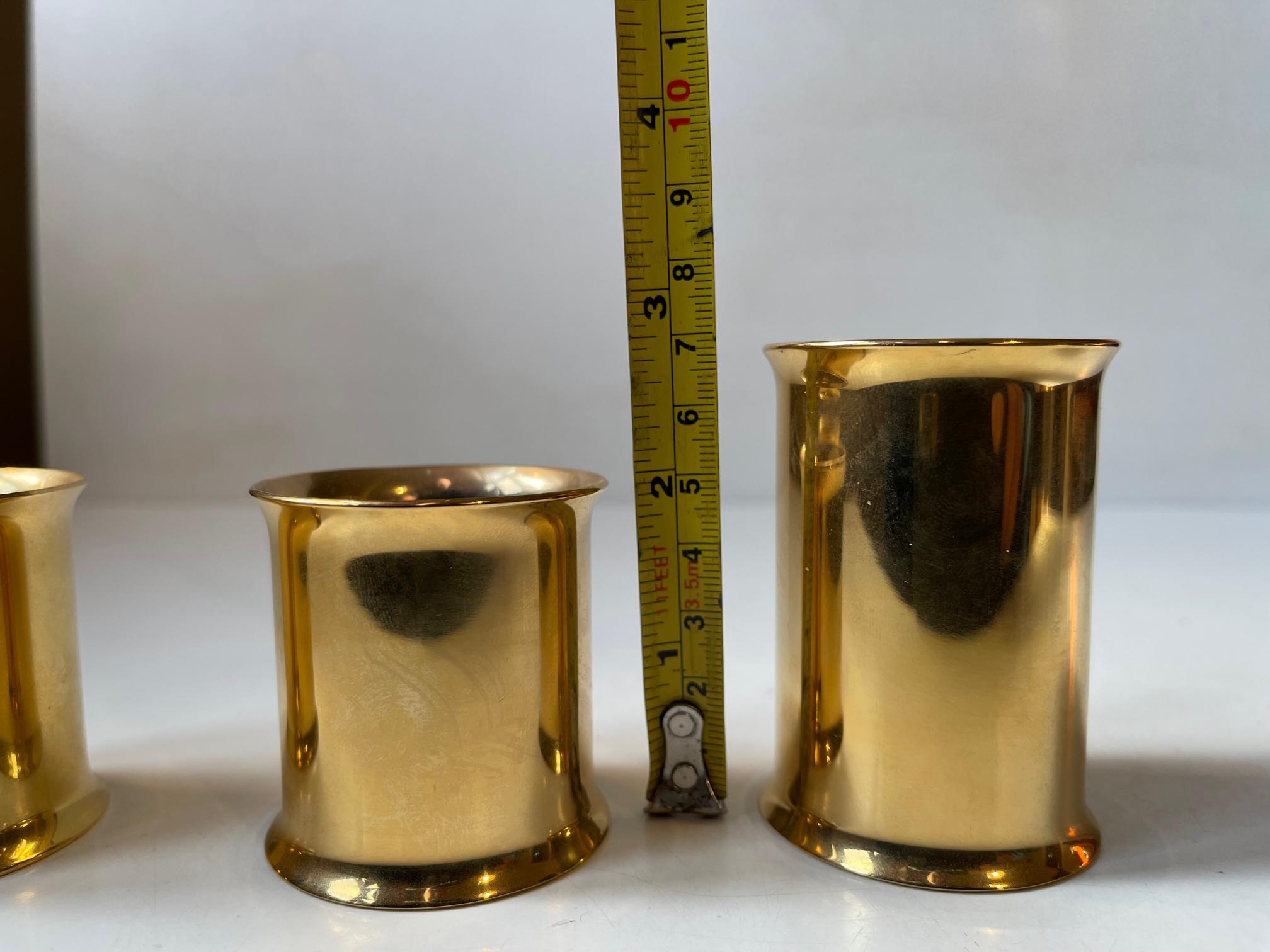 Plaqué or Bougeoirs de cheminée modernes danois plaqués or 24 carats en vente