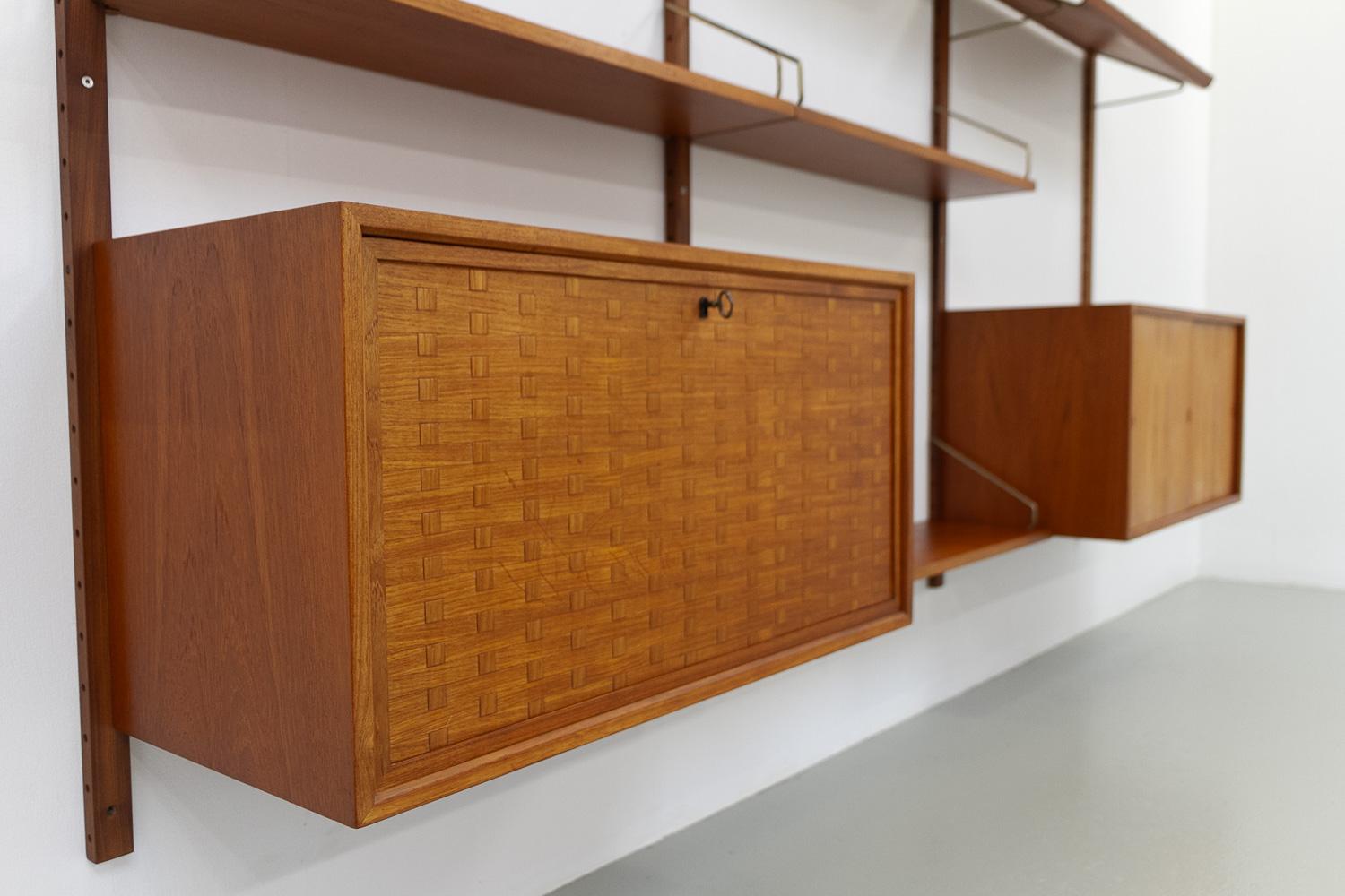 Dänisches modernes modulares 3-Fach-Wandregal aus Teakholz von Poul Cadovius für Cado, 1960er Jahre. 7