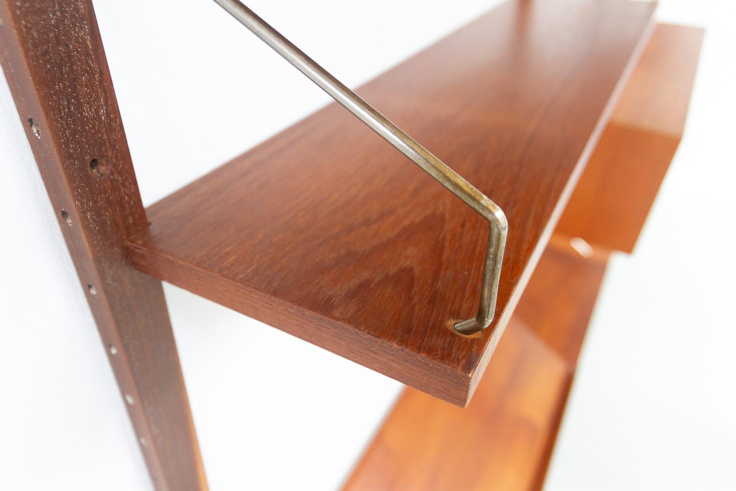 Danish Modern 3-Bay Modular Teak Wall Unit by Poul Cadovius for Cado, 1960s. For Sale 9