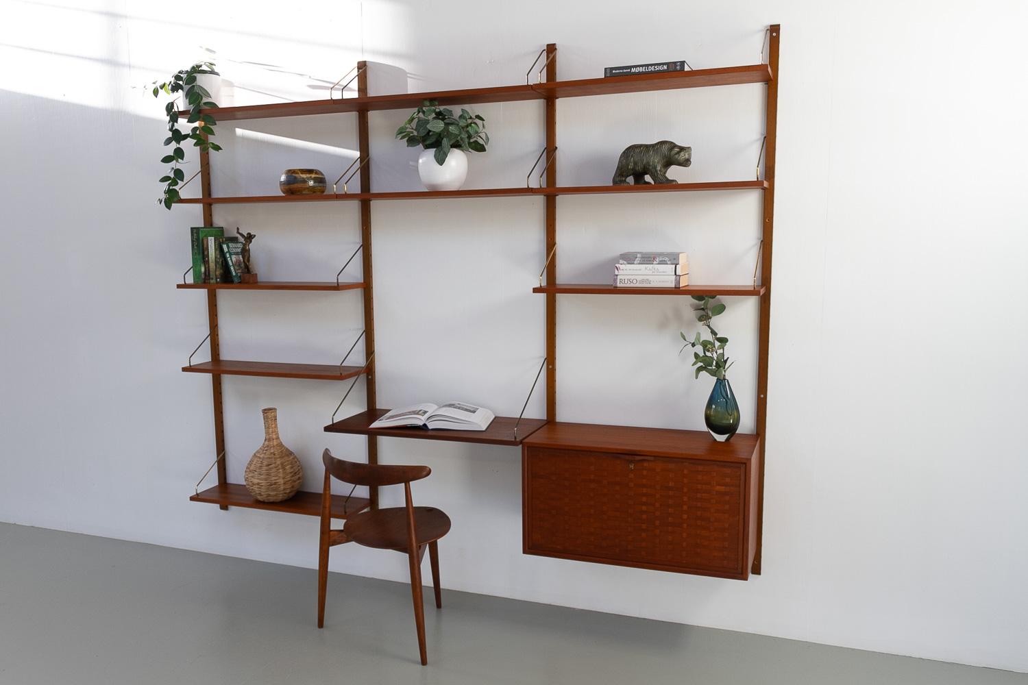 Parete attrezzata moderna danese a 3 vani in teak di Poul Cadovius per Cado, 1960. in vendita 9