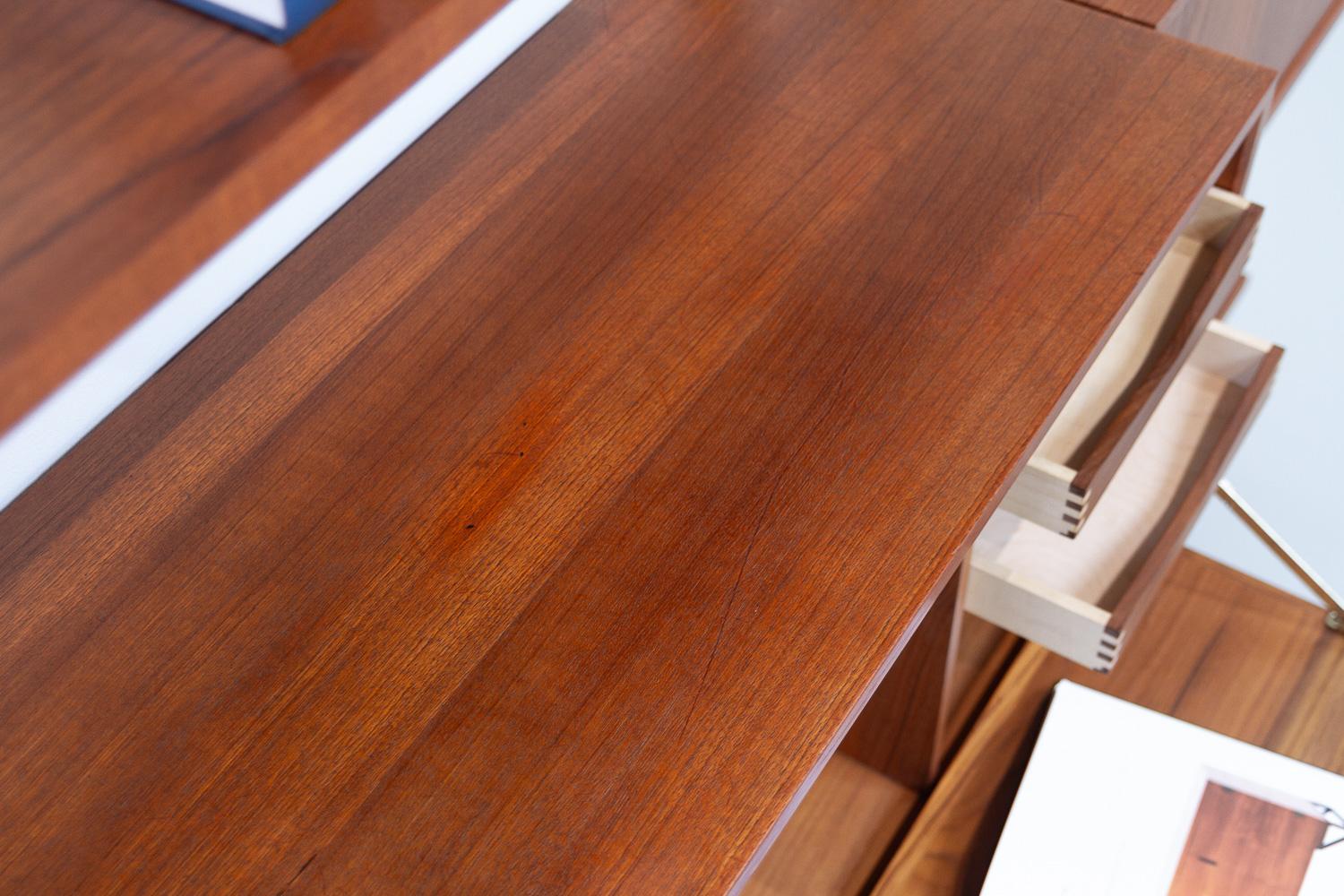 Danish Modern 3-Bay Modular Teak Wall Unit by Poul Cadovius for Cado, 1960s 12