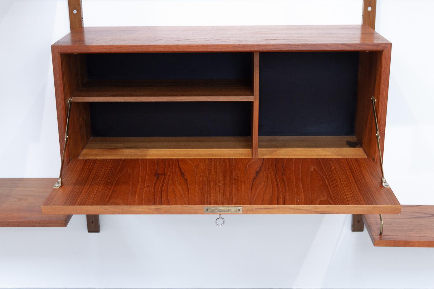 Danish Modern 3-Bay Modular Teak Wall Unit by Poul Cadovius for Cado, 1960s 1