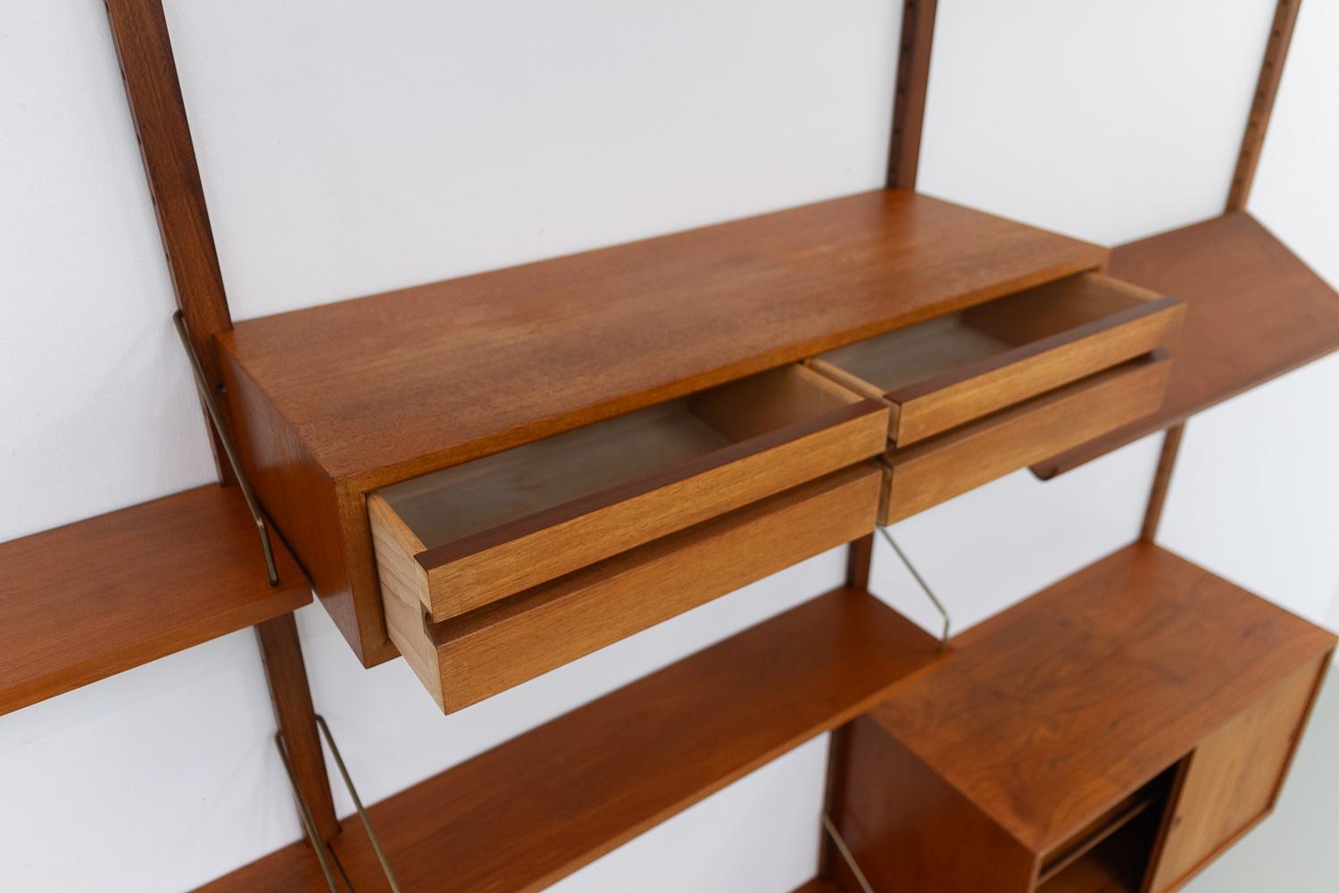 Dänisches modernes modulares 3-Fach-Wandregal aus Teakholz von Poul Cadovius für Cado, 1960er Jahre. 2