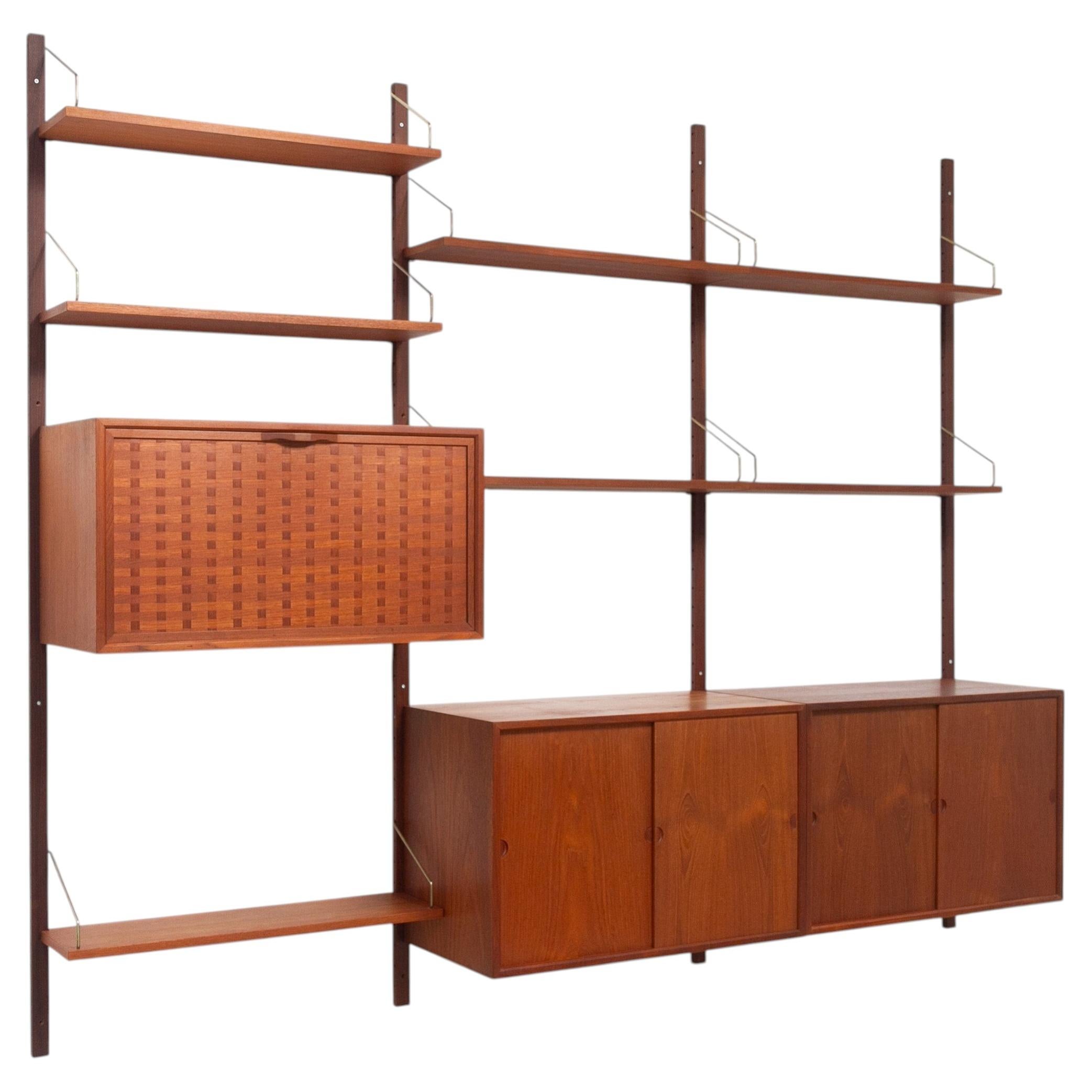 Danish Modern 3-Bay Modular Teak Wall Unit by Poul Cadovius for Cado, 1960s.