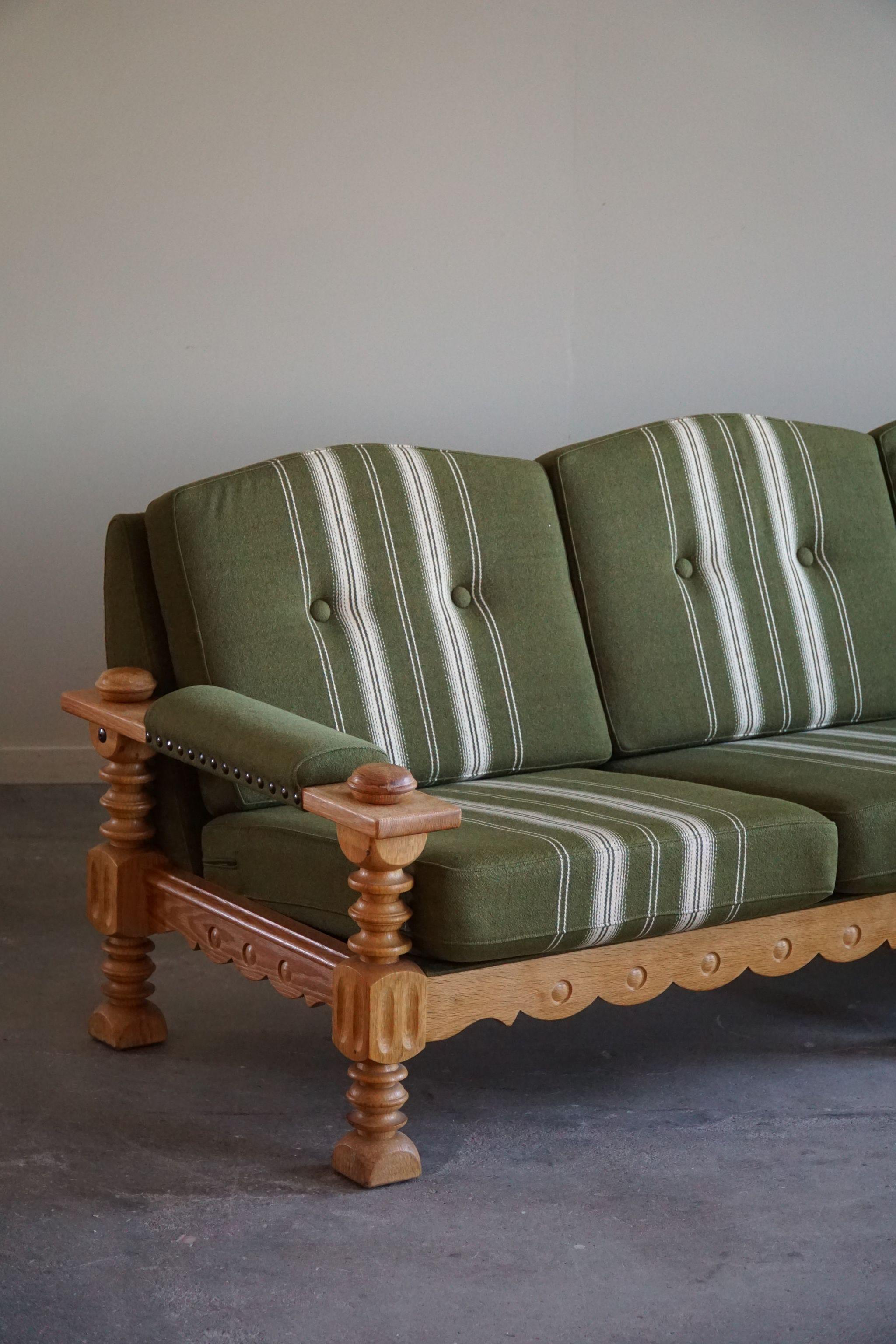 Danish Modern 3-Seater Sofa in Oak & Savak Wool, Henning Kjærnulf, 1960s 8
