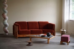 Sofá moderno danés de 3 plazas en pino pomerania y terciopelo, de Christian IV, años 70