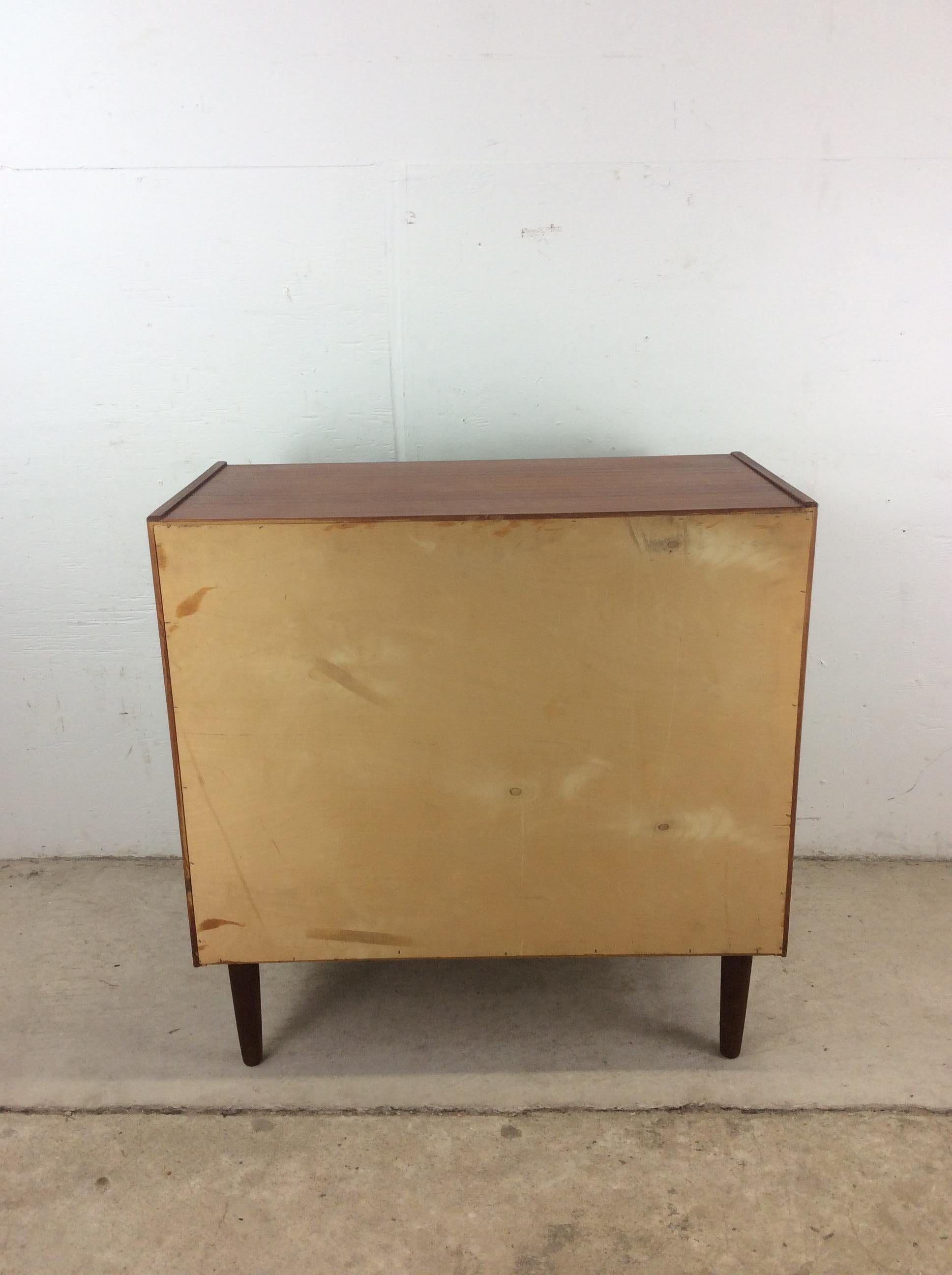 Danish Modern 4 Drawer Dresser with Lock & Key 13