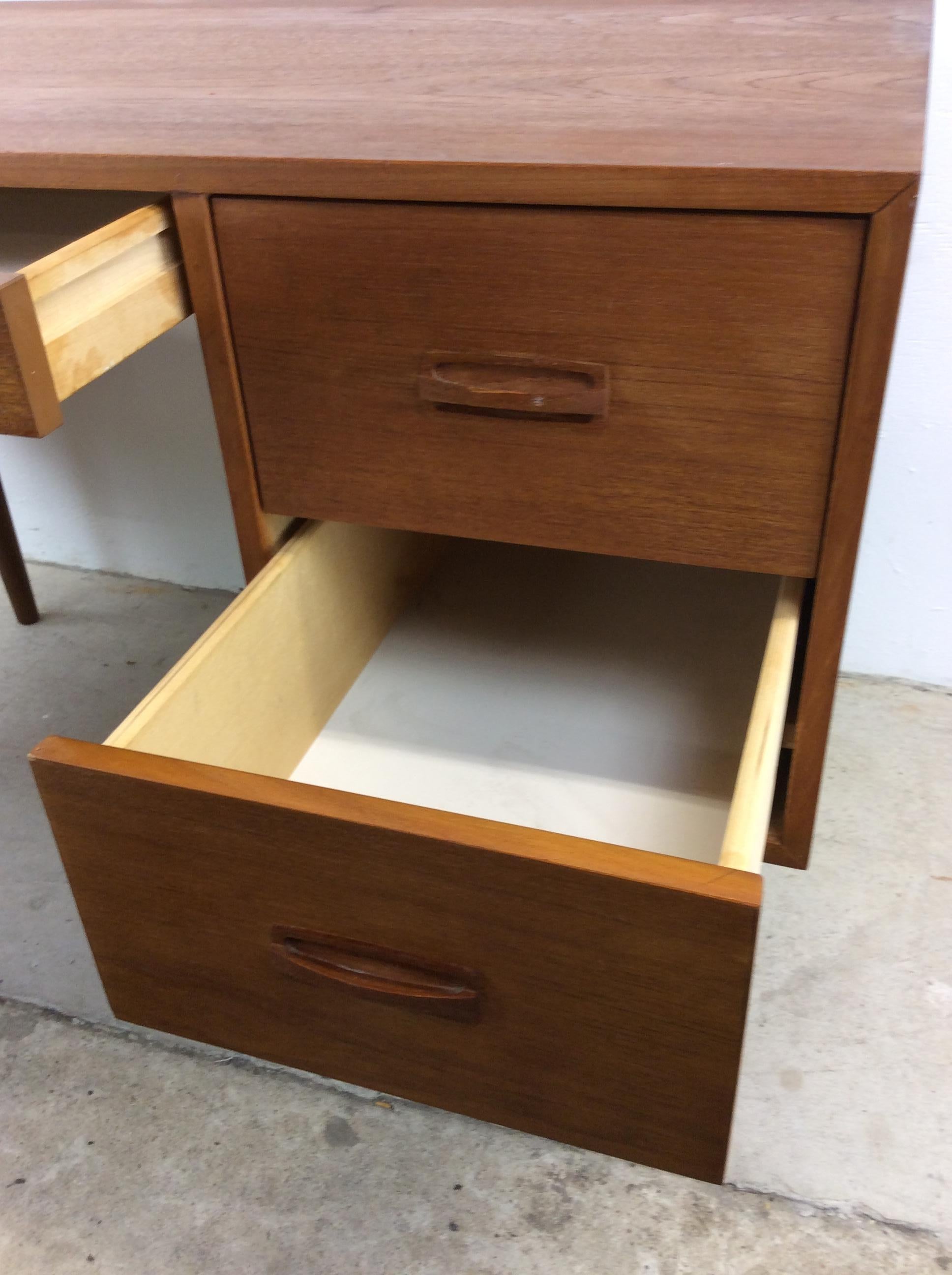 Danish Modern 4 Drawer Writing Desk with Tapered Legs For Sale 11