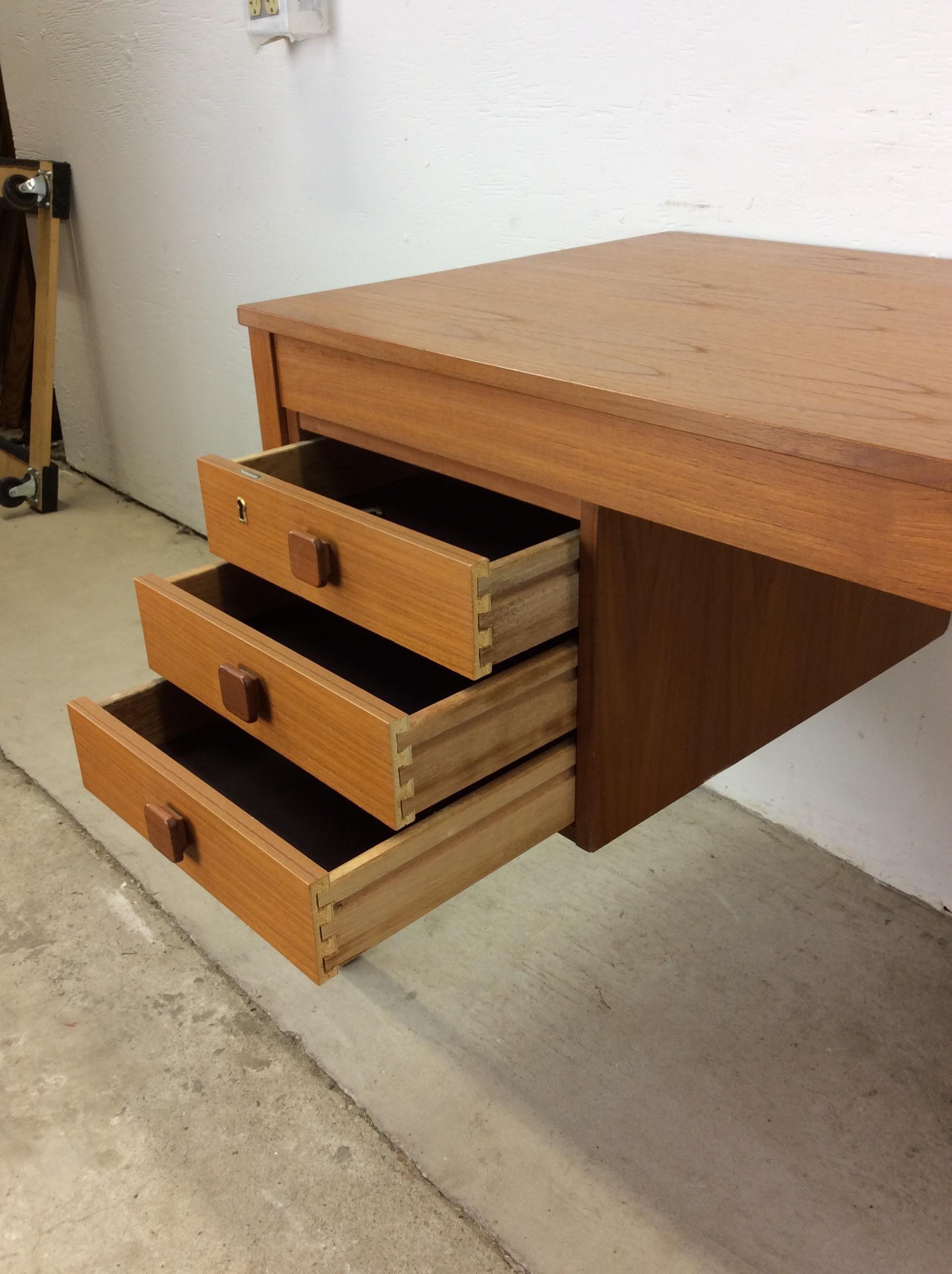 Danish Modern 6 Drawer Writing Desk with Lock & Key For Sale 2