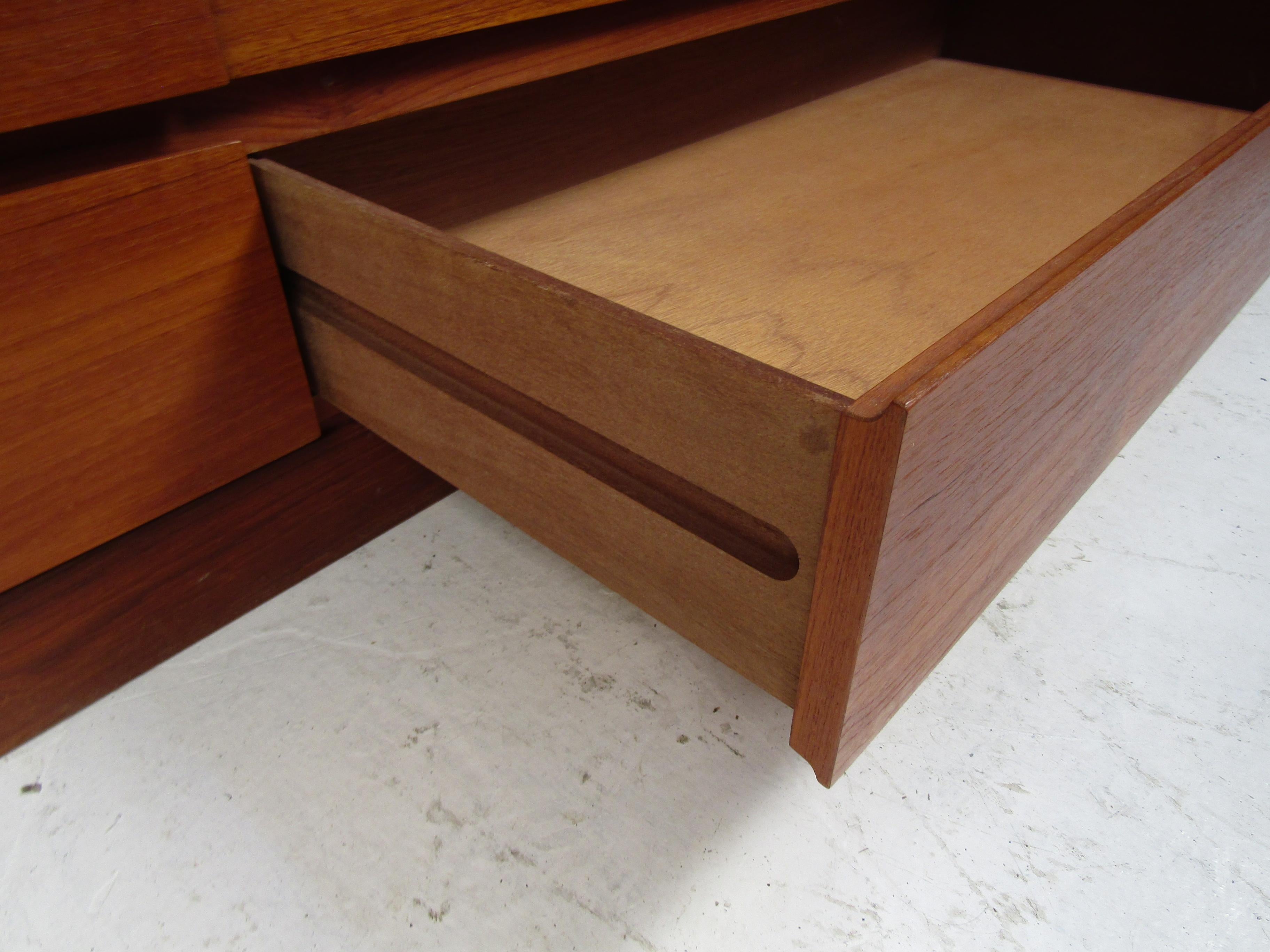 20th Century Danish Modern 8-Drawer Dresser