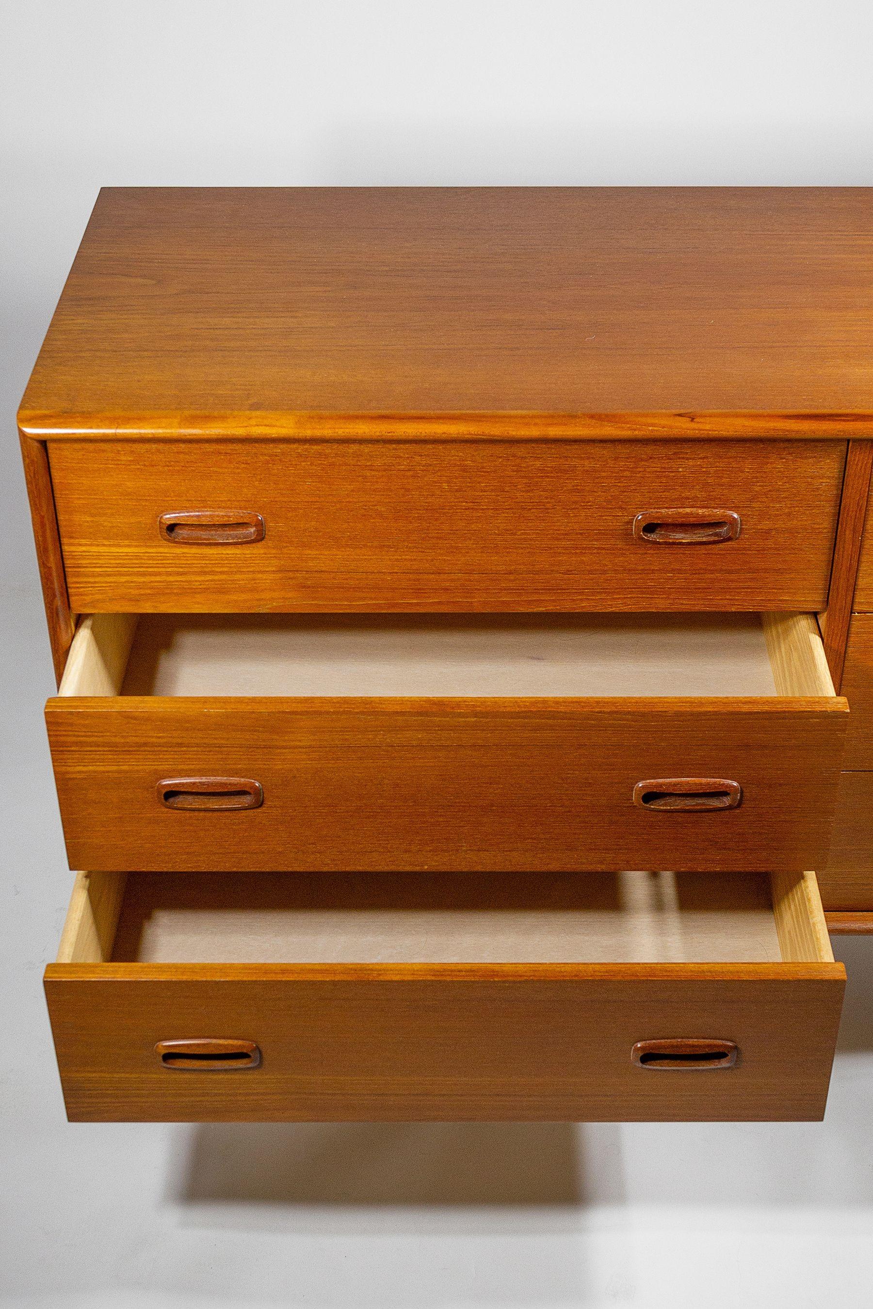 Danish Modern 9 Drawer Dressers in Teak with Oak Interiors 1960s, Pair