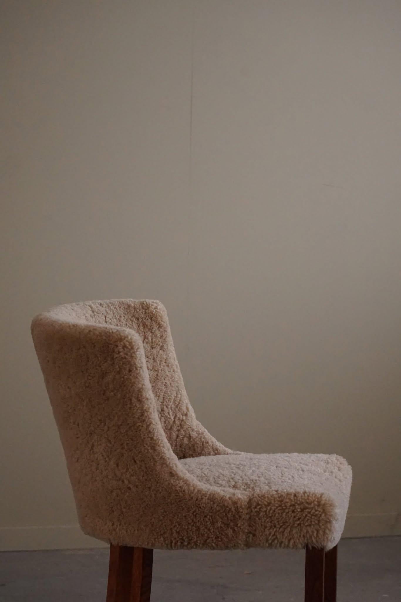 Danish Modern, A Classic Chair in Oak and Lambswool, Kaj Gottlob, 1950s 2