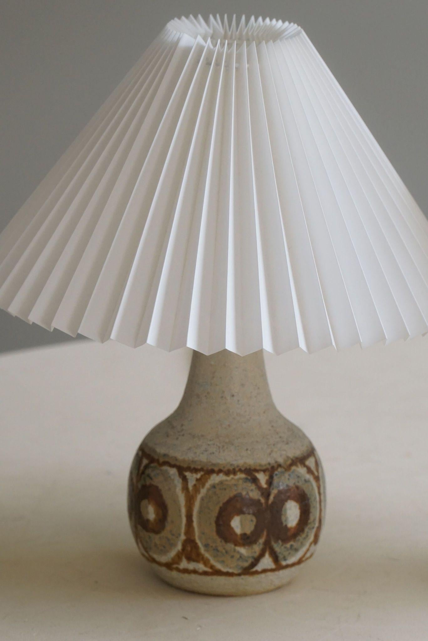 Danish Modern, A Pair of Ceramic Table Lamps, Earthern Tones, By Søholm, 1970s For Sale 4