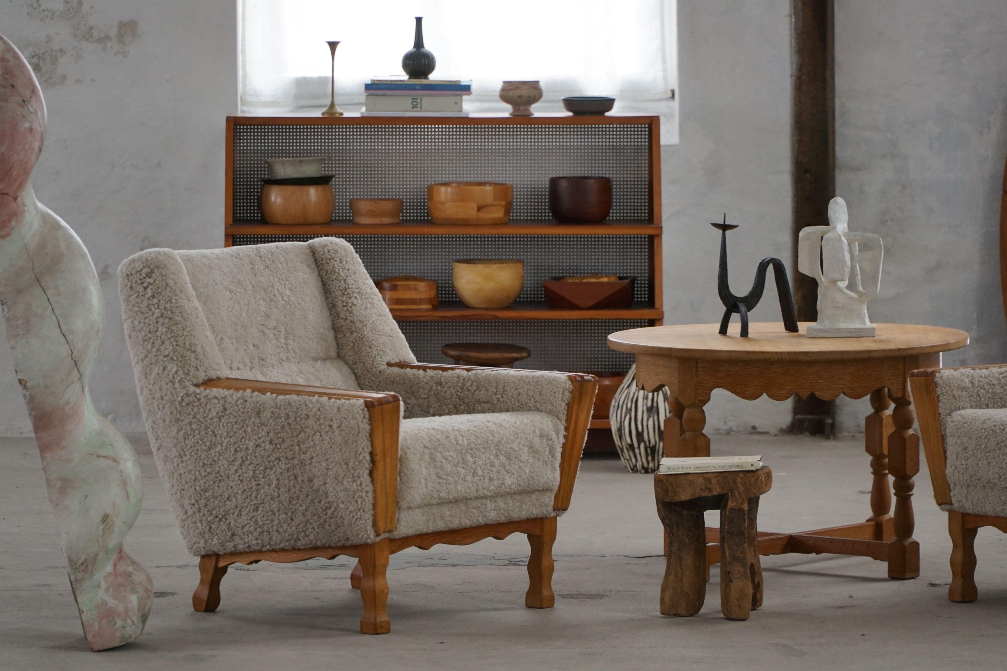 Danish Modern, A Pair of Easy Chairs in Oak & Lambswool, Henning Kjærnulf, 1960s For Sale 4