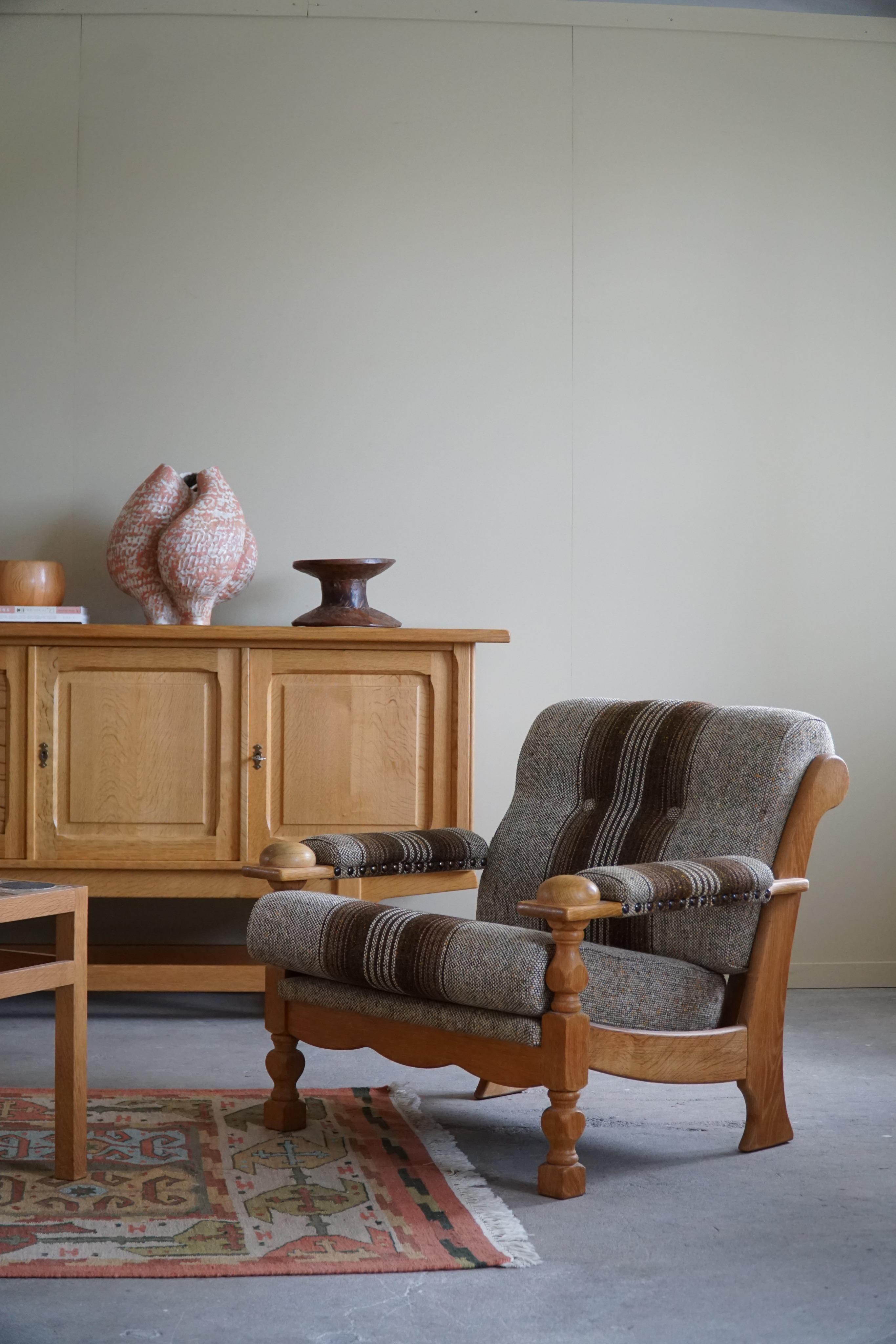 Danois Danish Modern, Paire de chaises longues en Oak, Henning Kjærnulf, années 60 en vente