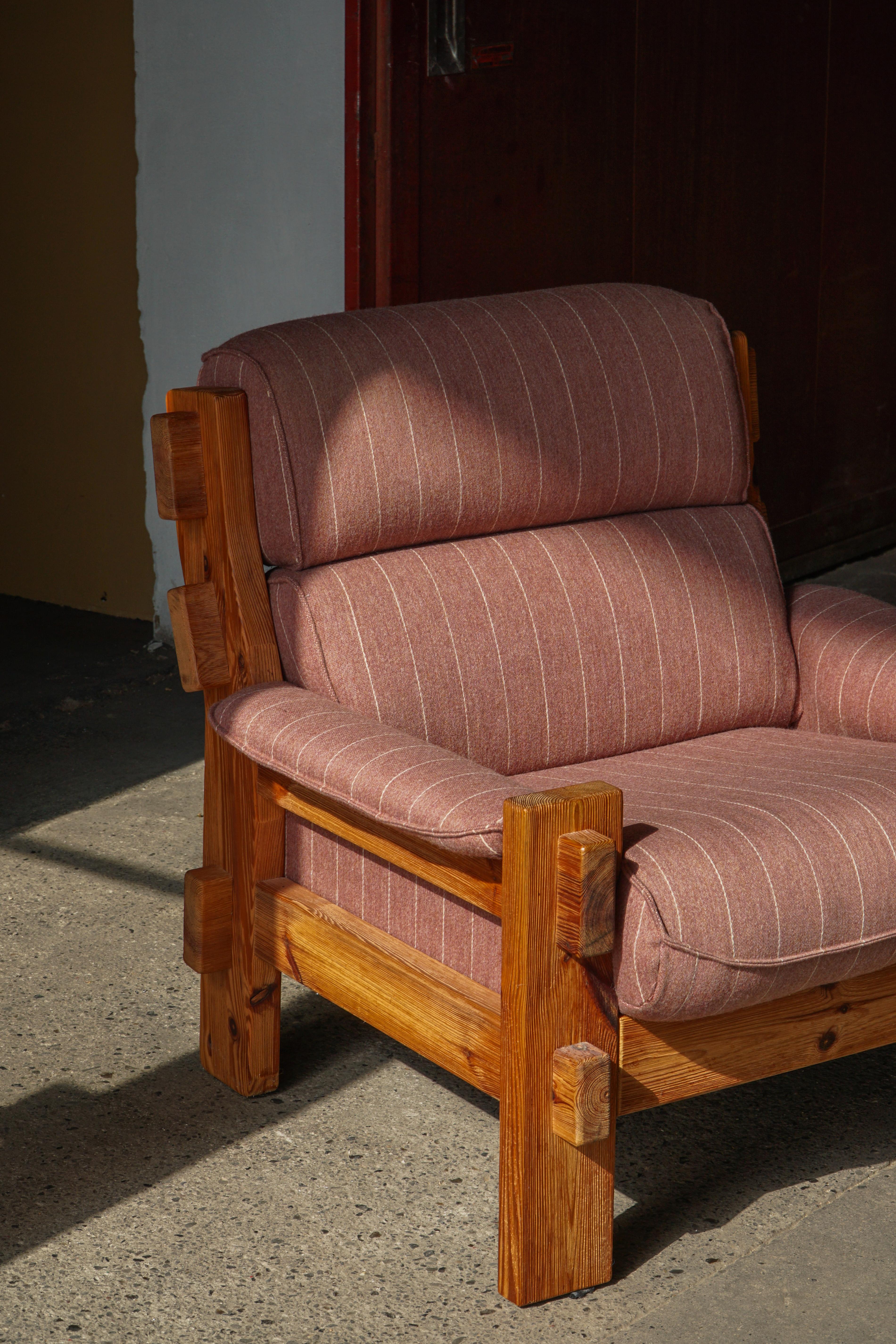 Danish Modern, A Pair of Lounge Chairs in Pine & Wool by Christian IV, 1970s For Sale 7