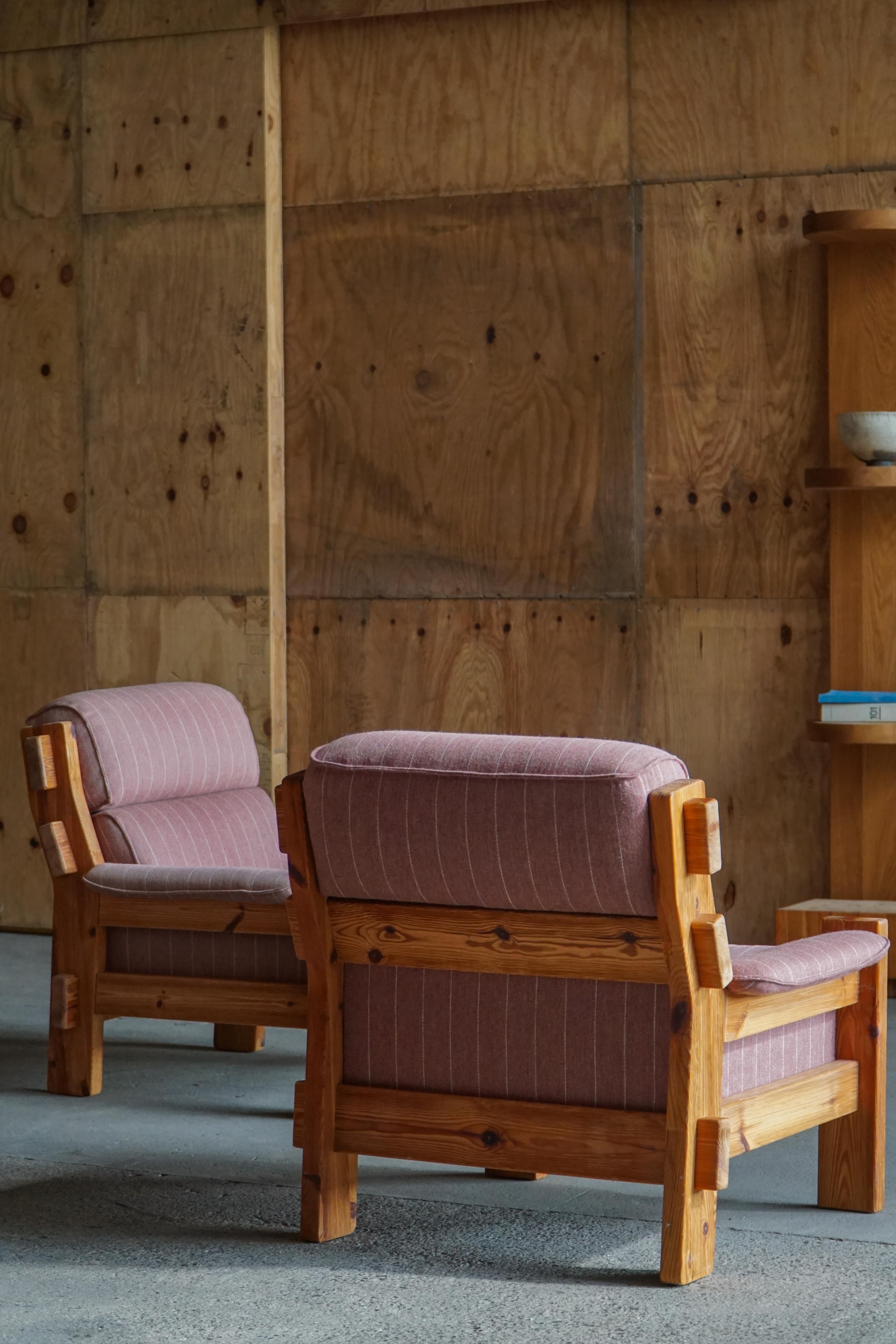 20th Century Danish Modern, A Pair of Lounge Chairs in Pine & Wool by Christian IV, 1970s For Sale