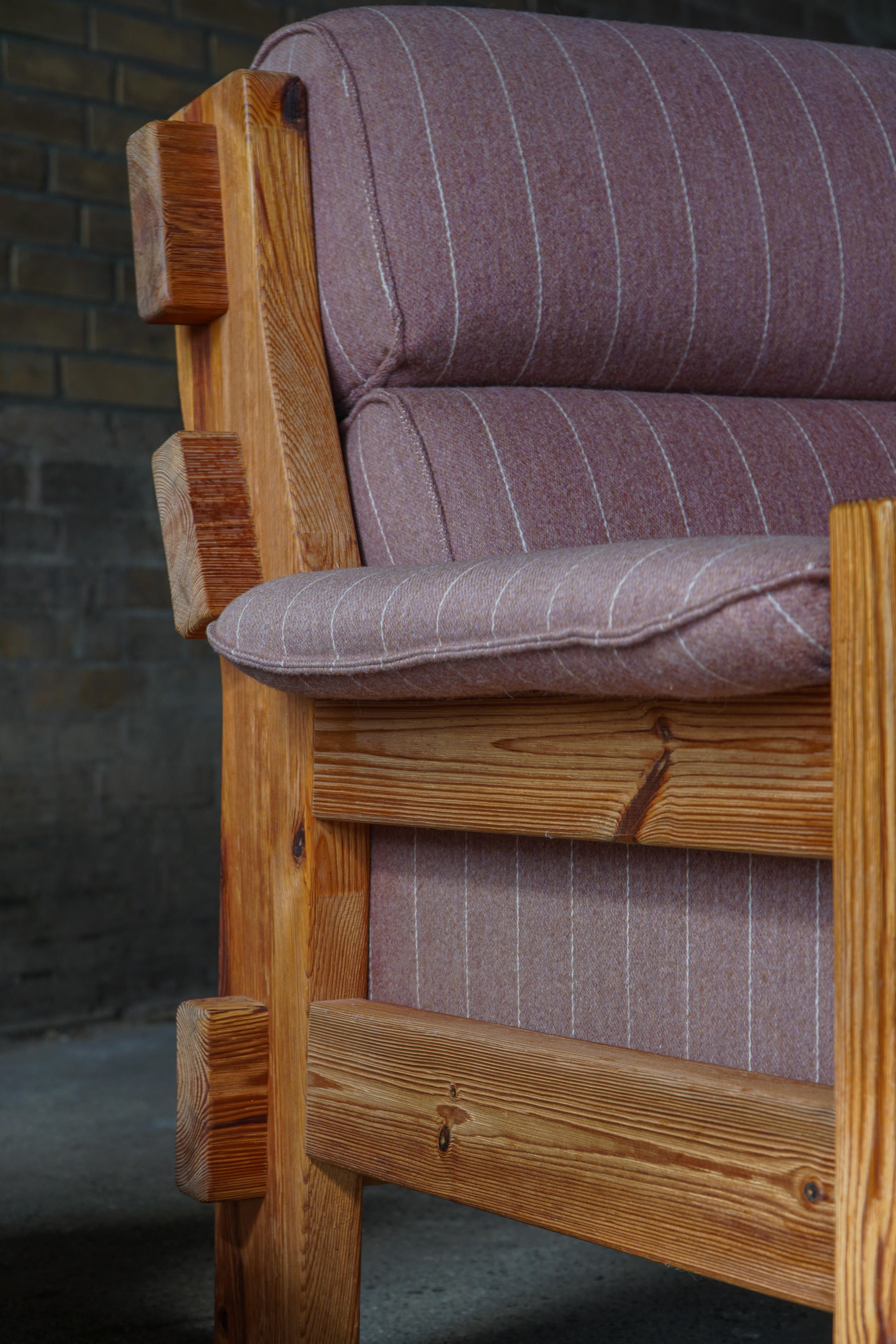 Danish Modern, A Pair of Lounge Chairs in Pine & Wool by Christian IV, 1970s For Sale 4