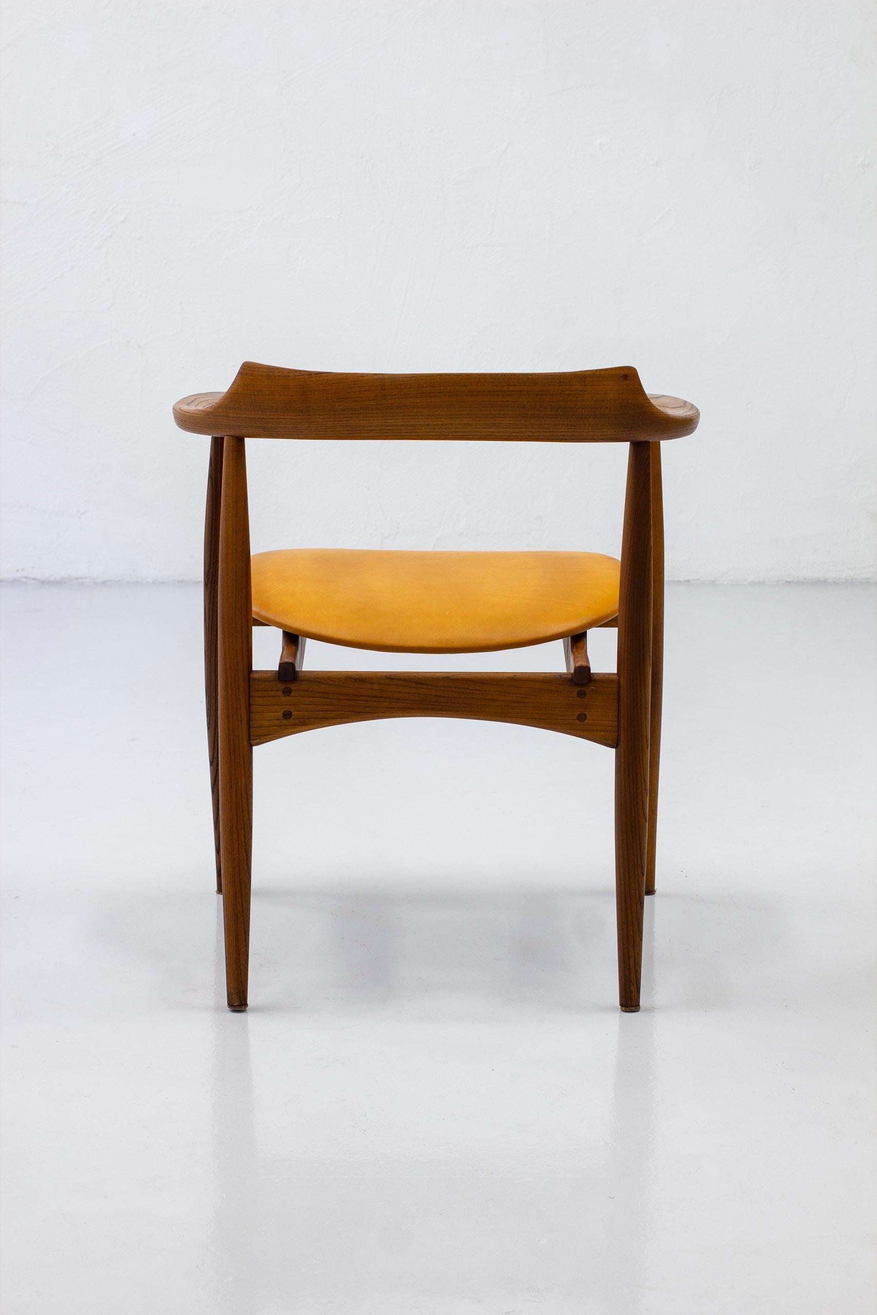 Danish Modern Arm Chair by Arne Wahl Iversen, Produced in Denmark 4